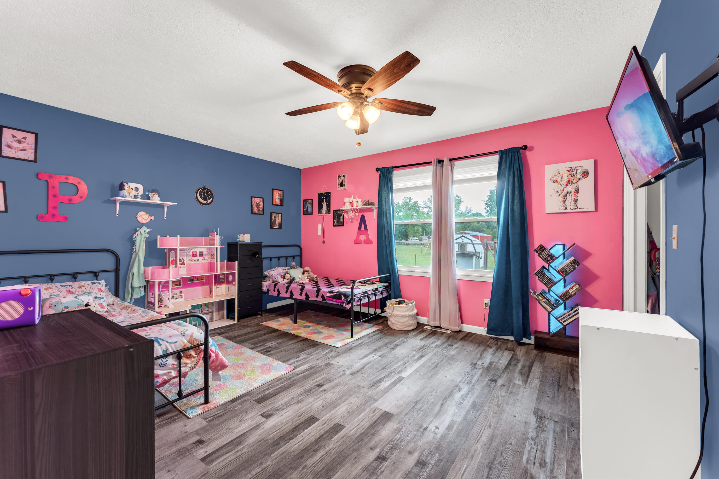 main property photo 19