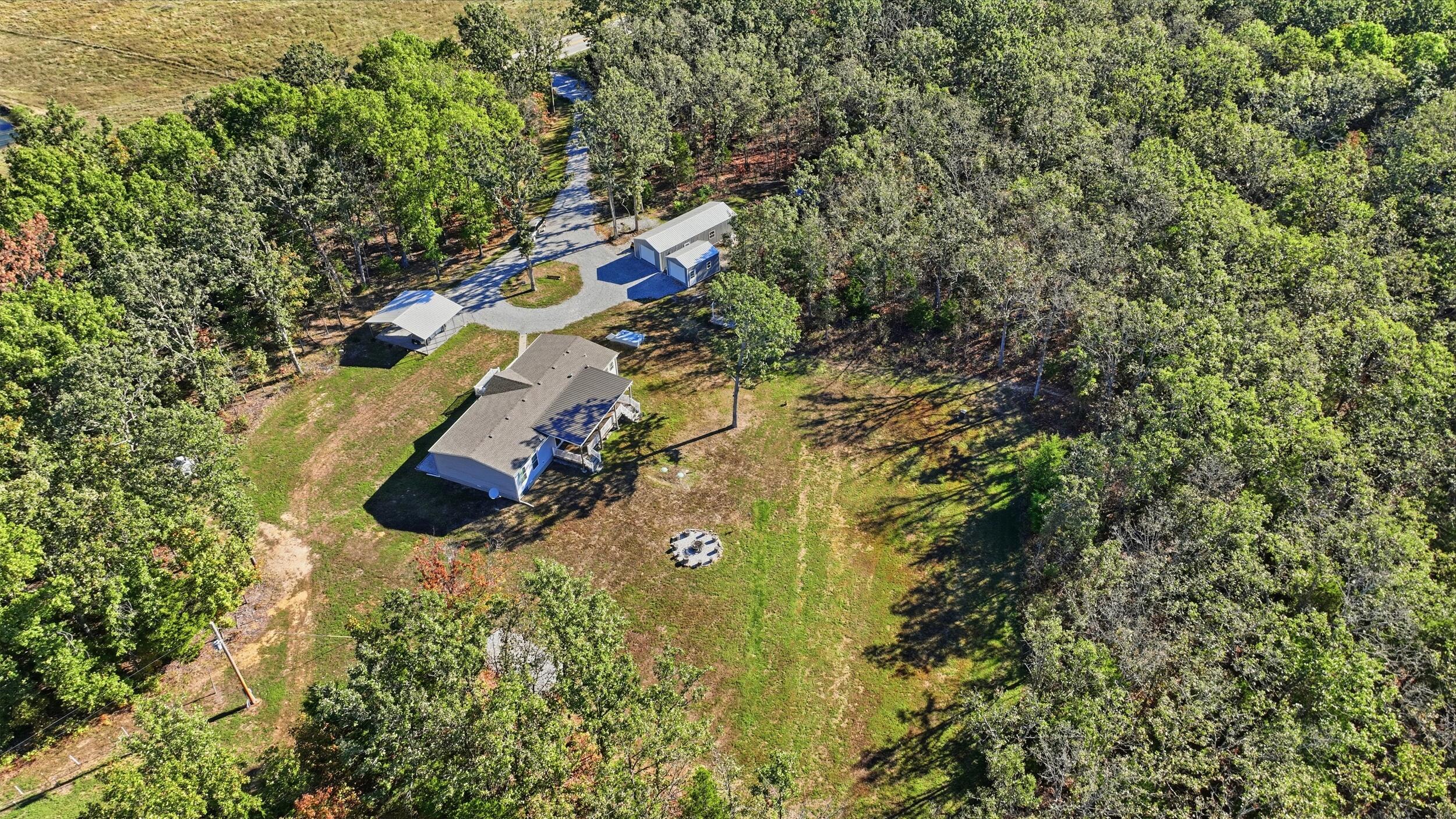 main property photo 41