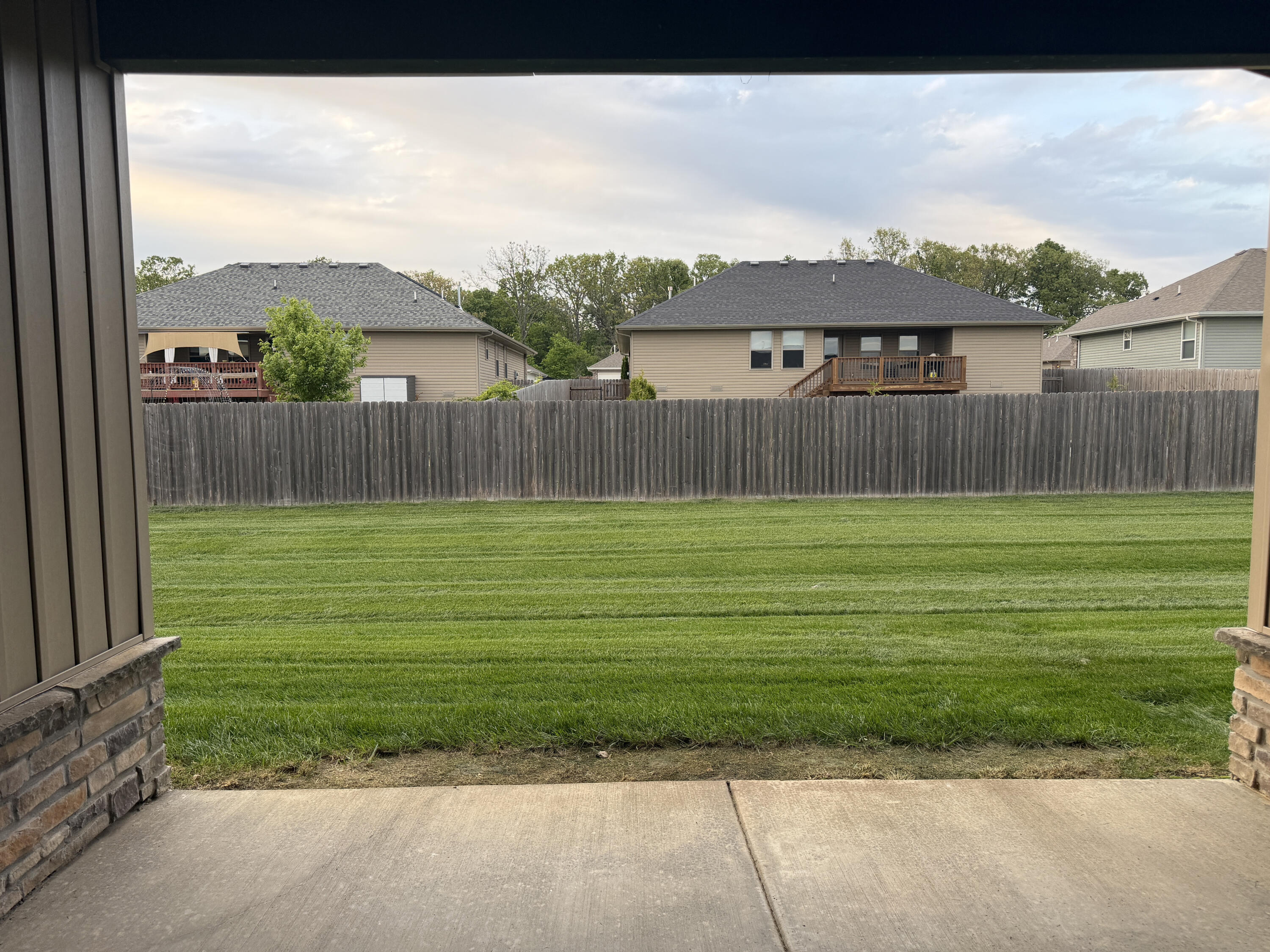 main property photo 18