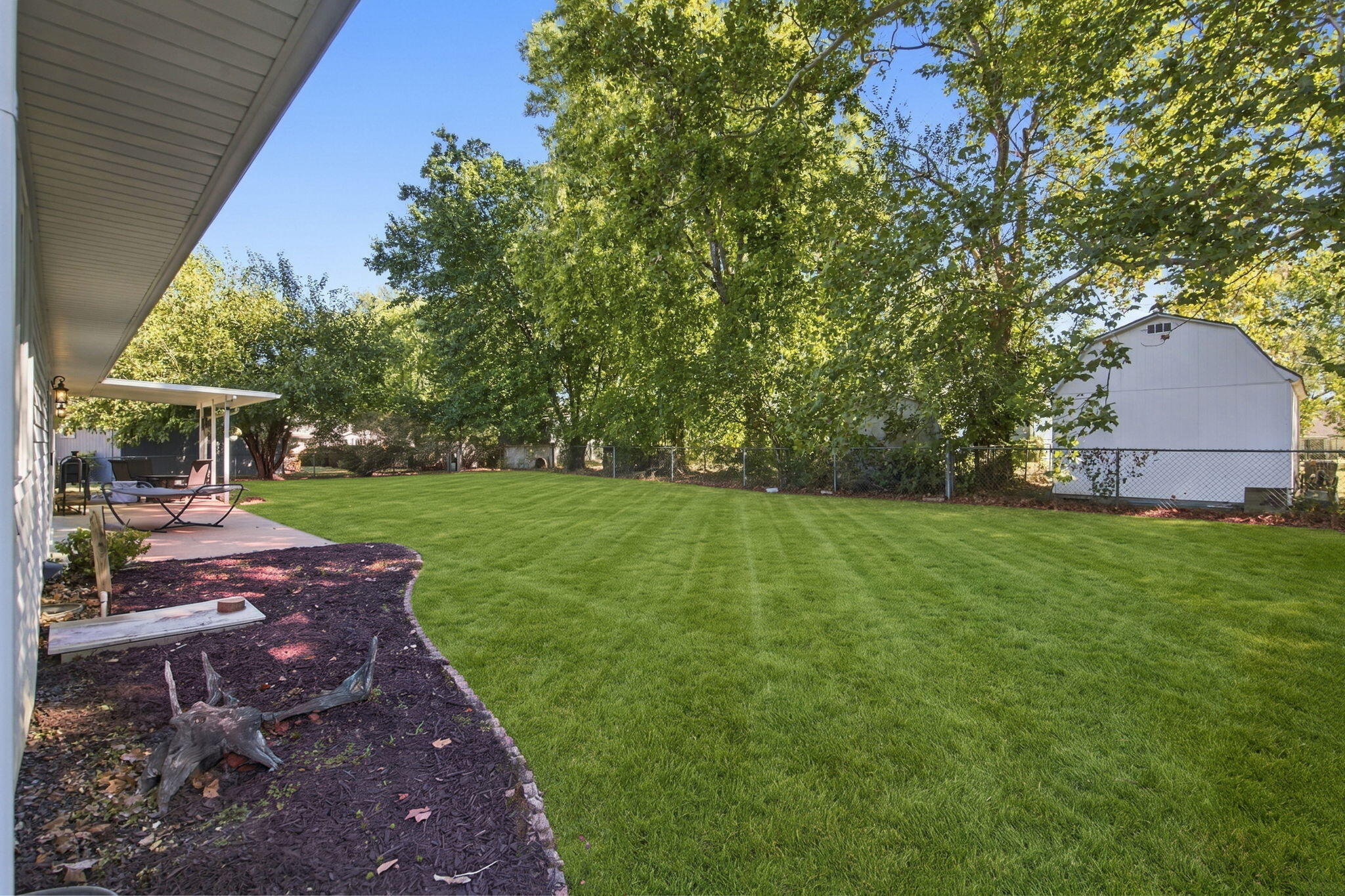 main property photo 51