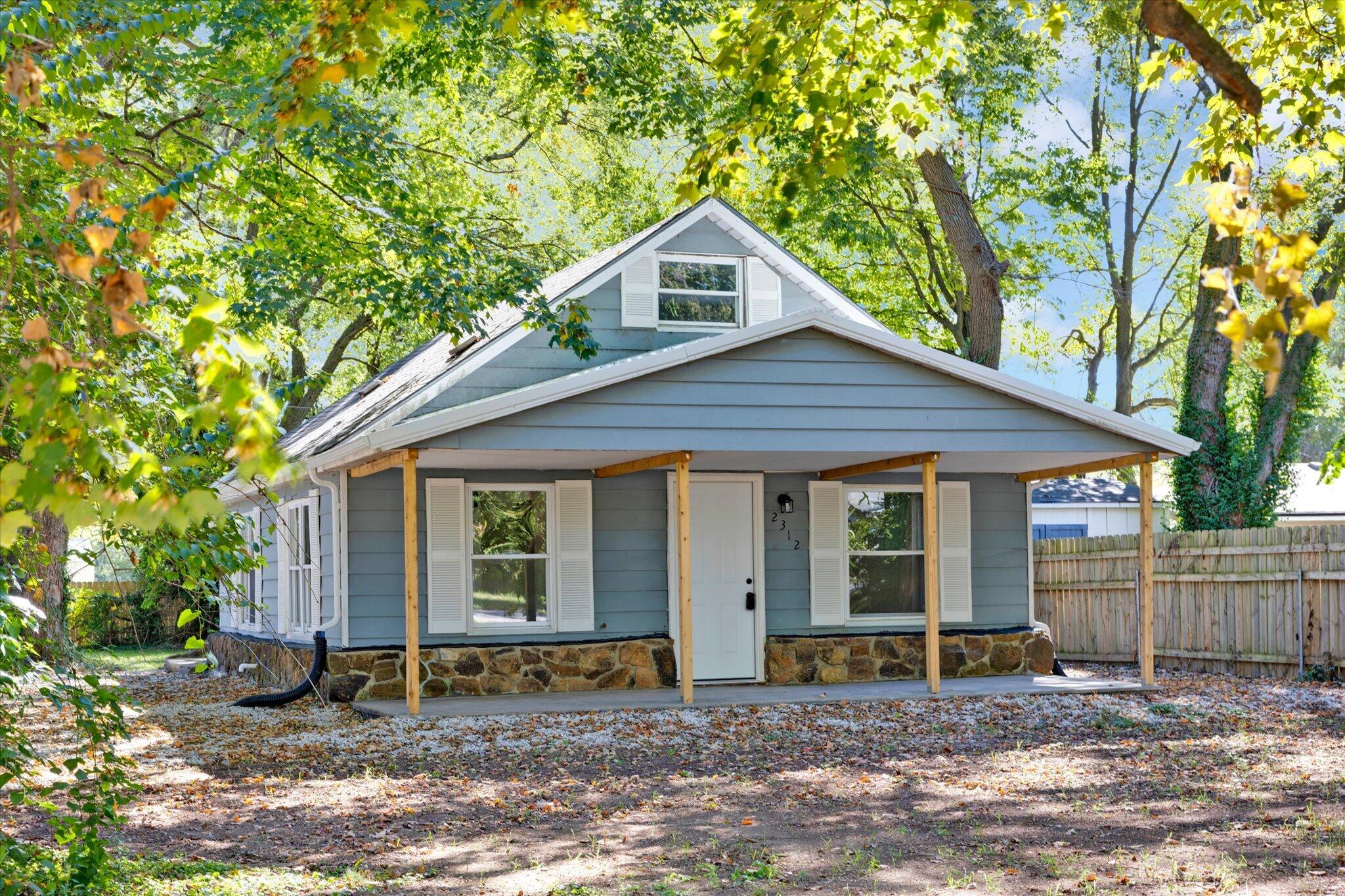 main property photo 2