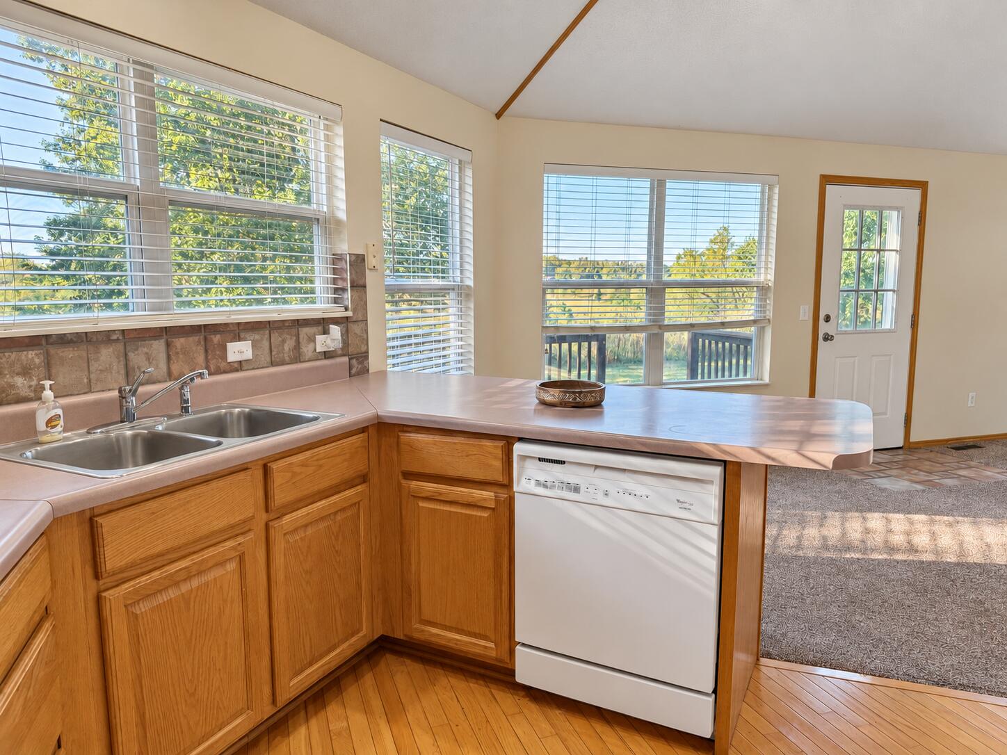 main property photo 12