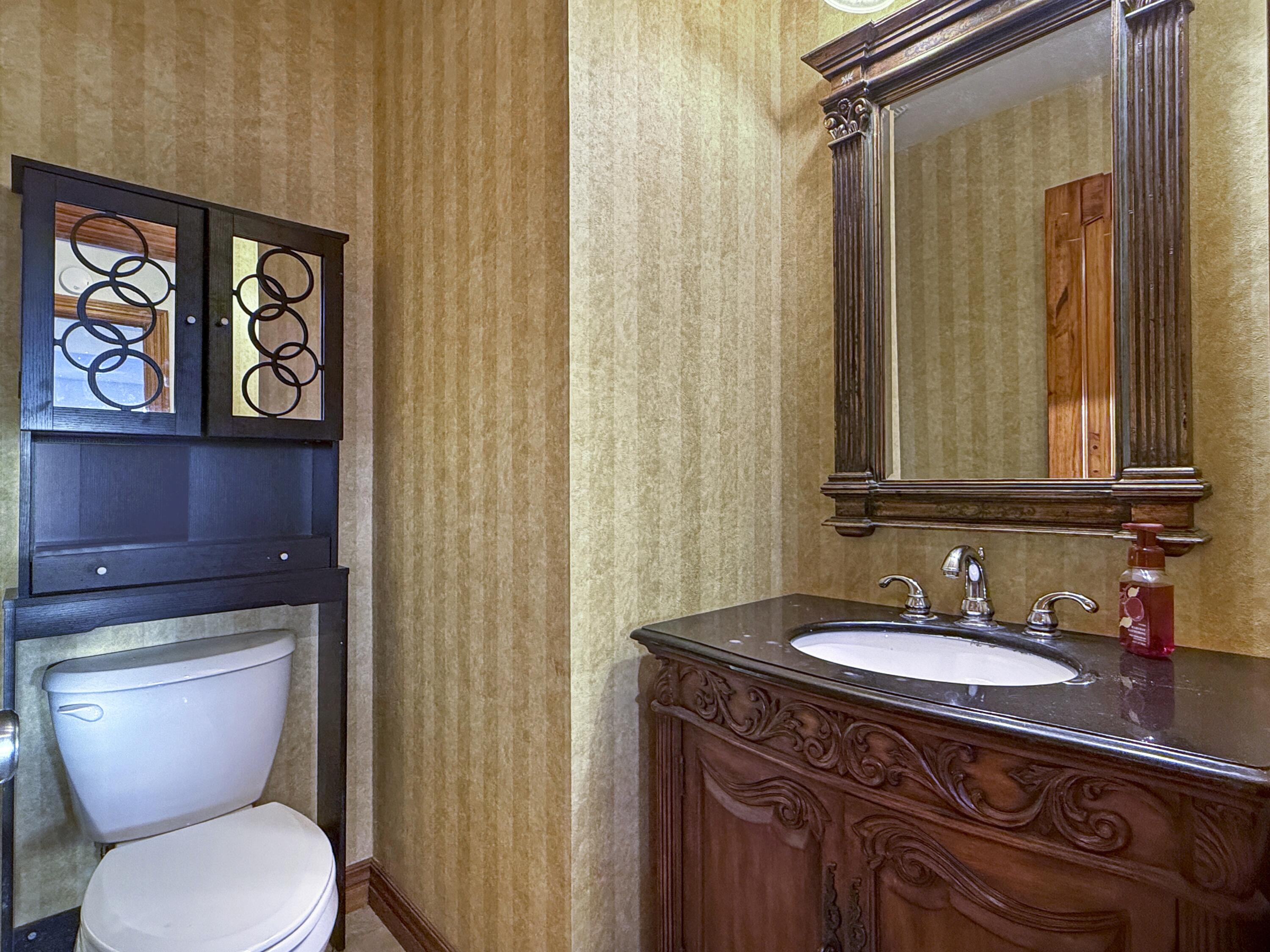 main property photo 6