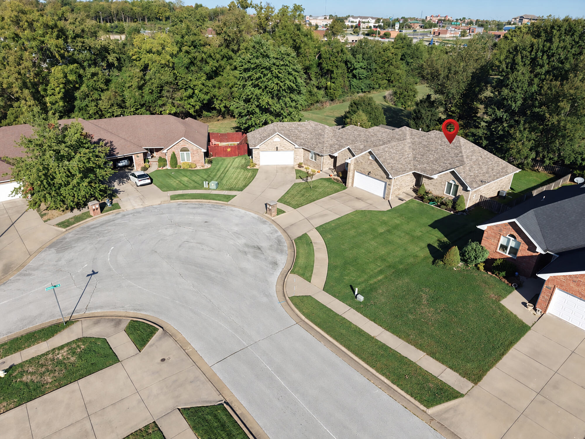 main property photo 3