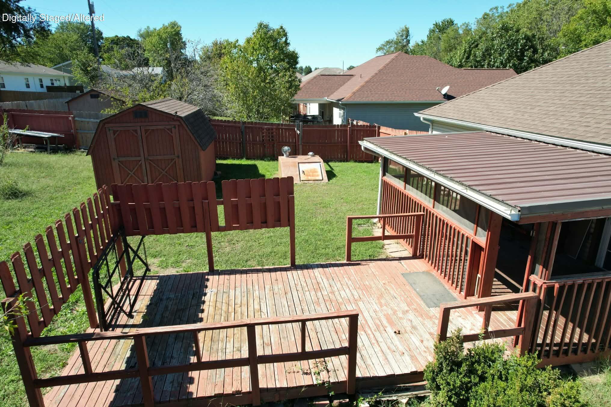 main property photo 13