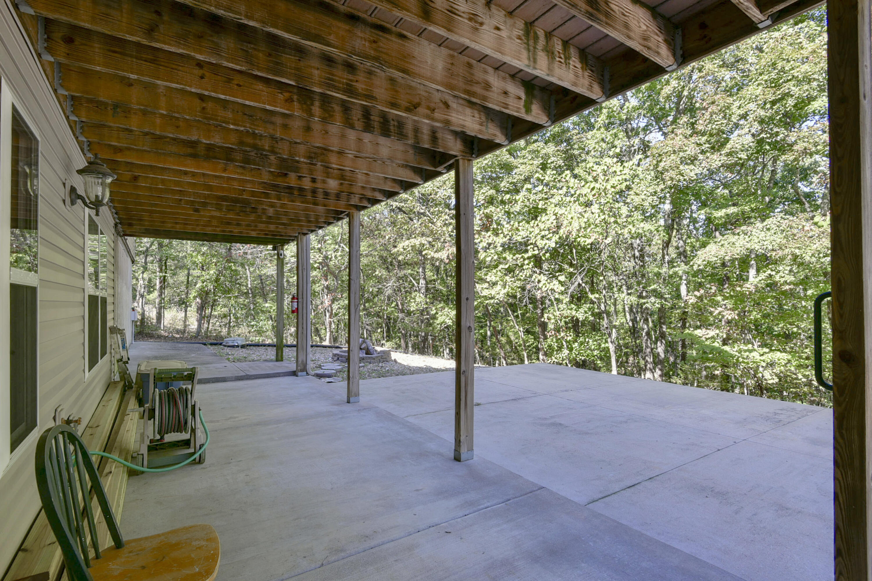 main property photo 24