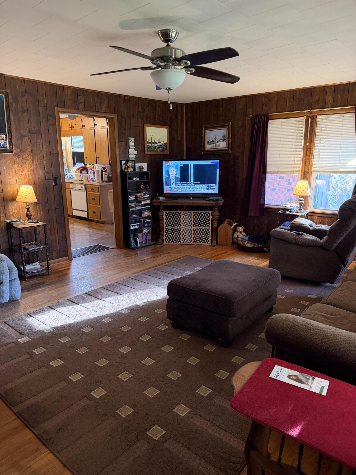 main property photo 13