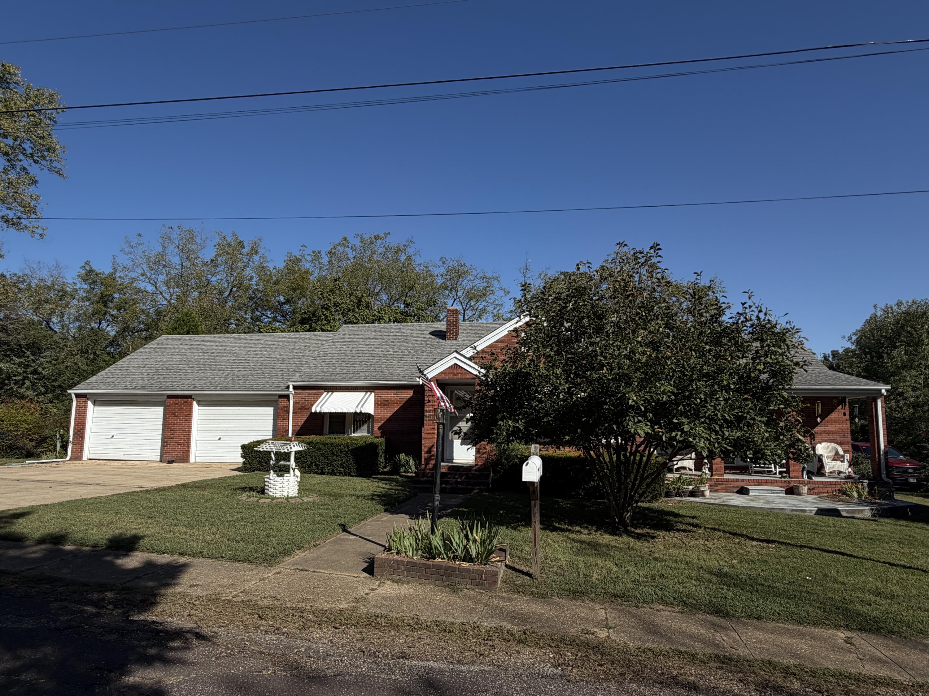 main property photo 35