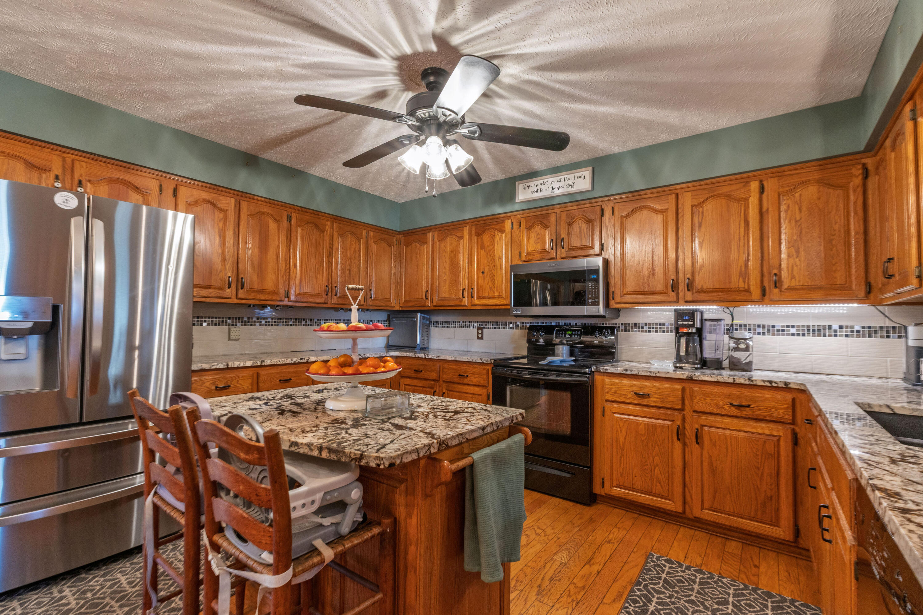 main property photo 7
