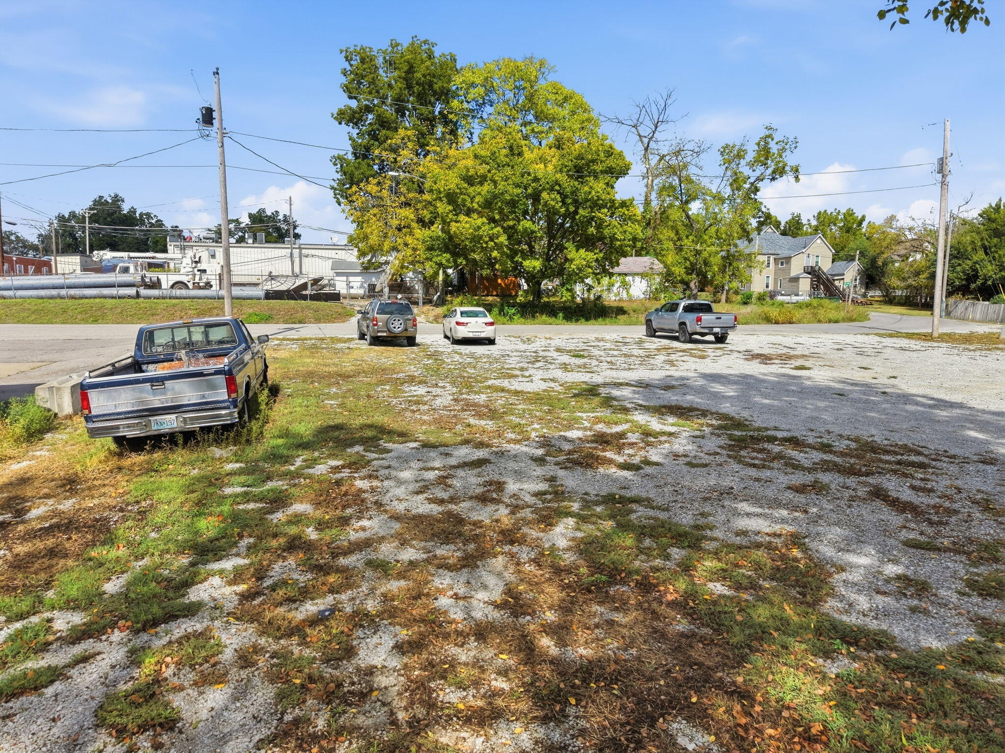 main property photo 12