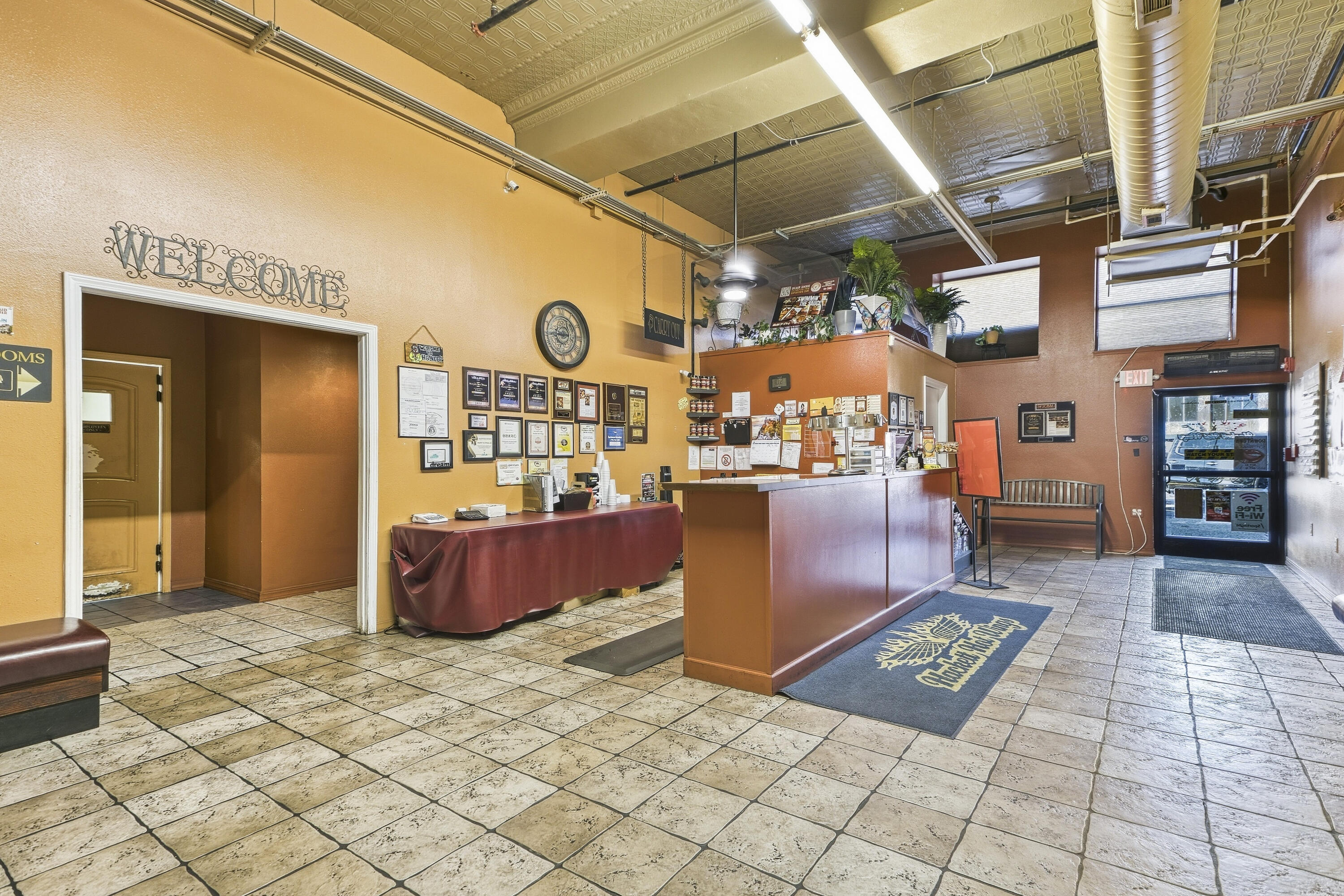 main property photo 12