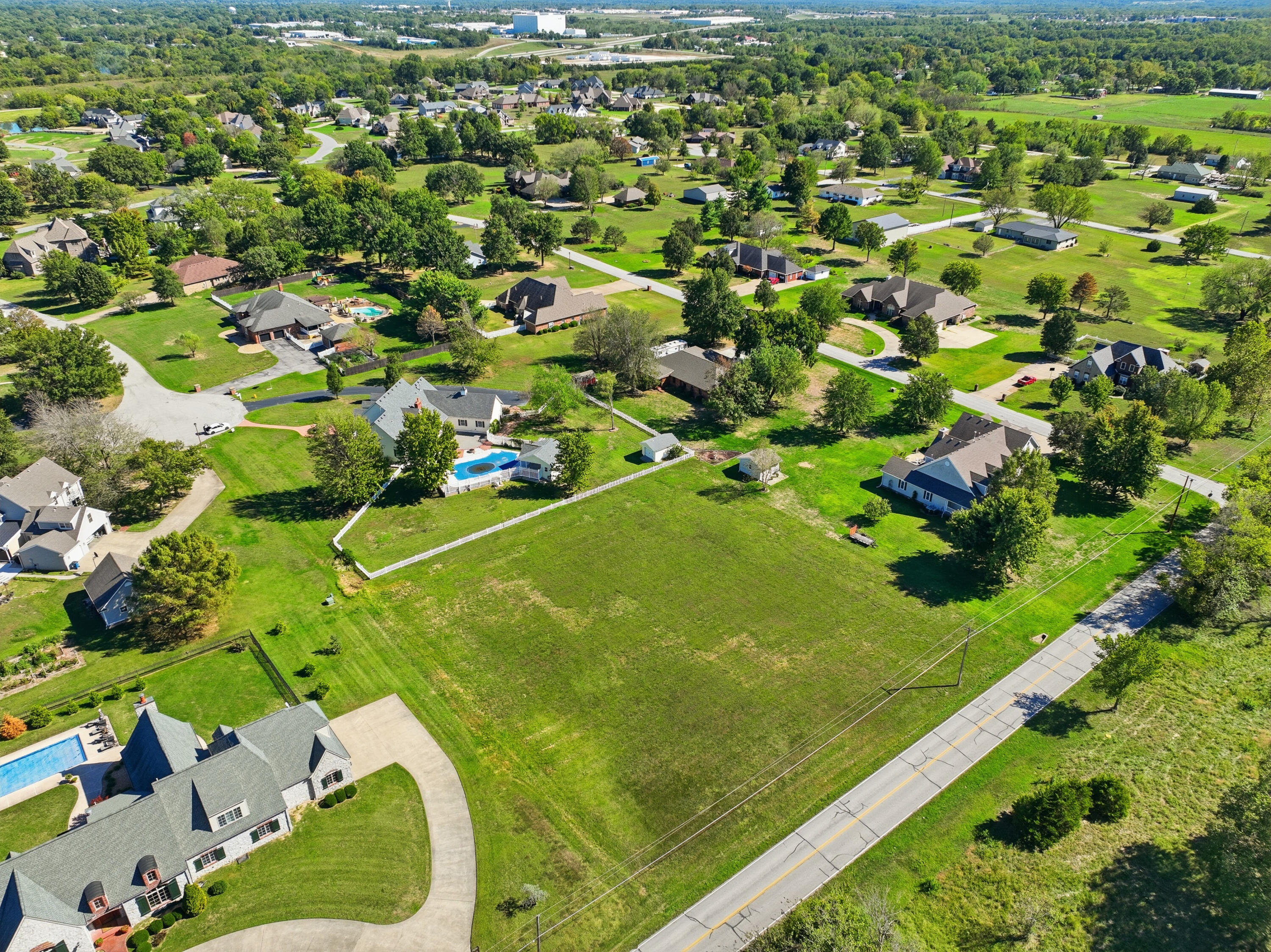 main property photo 66