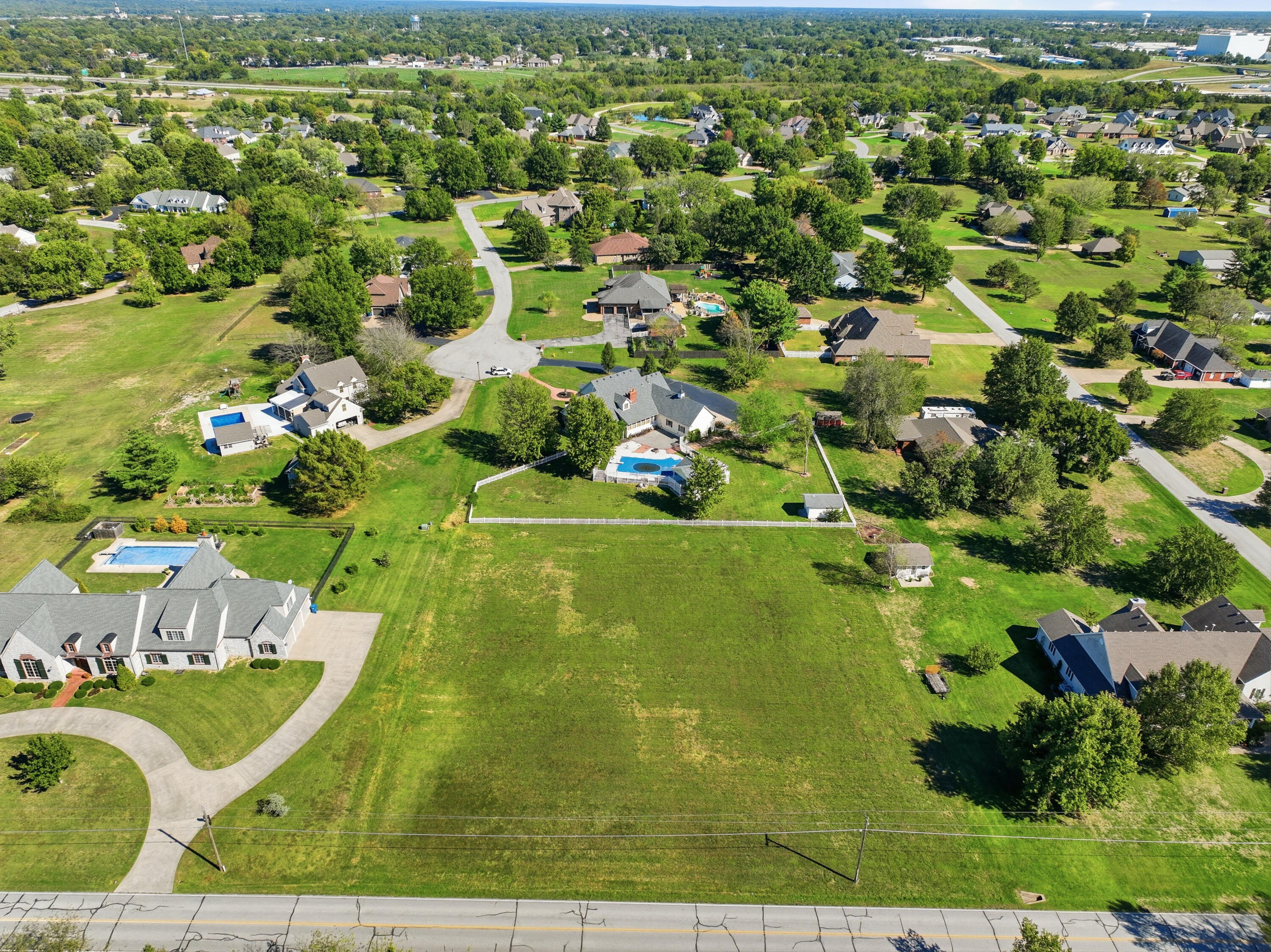 main property photo 67