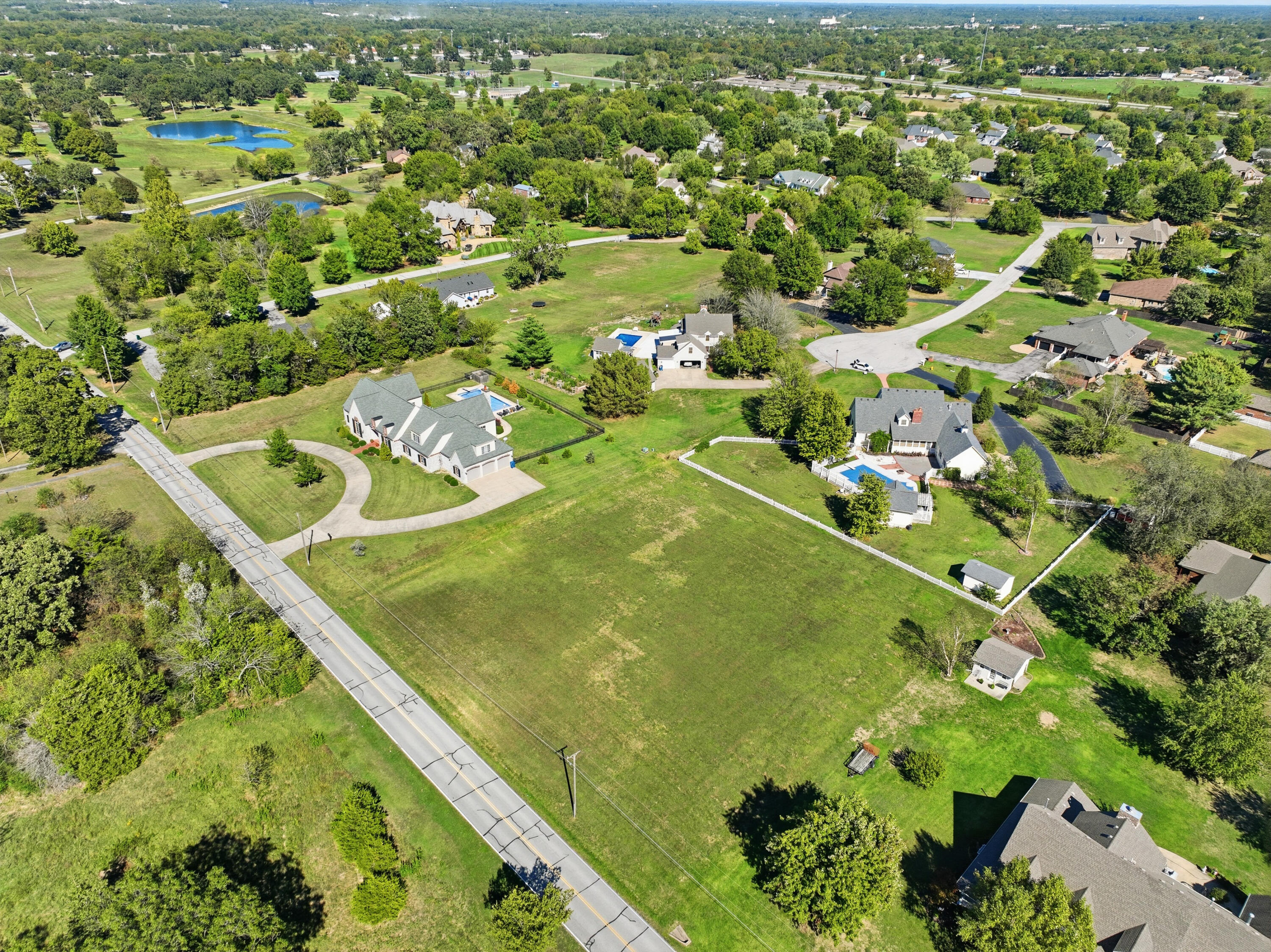 main property photo 68