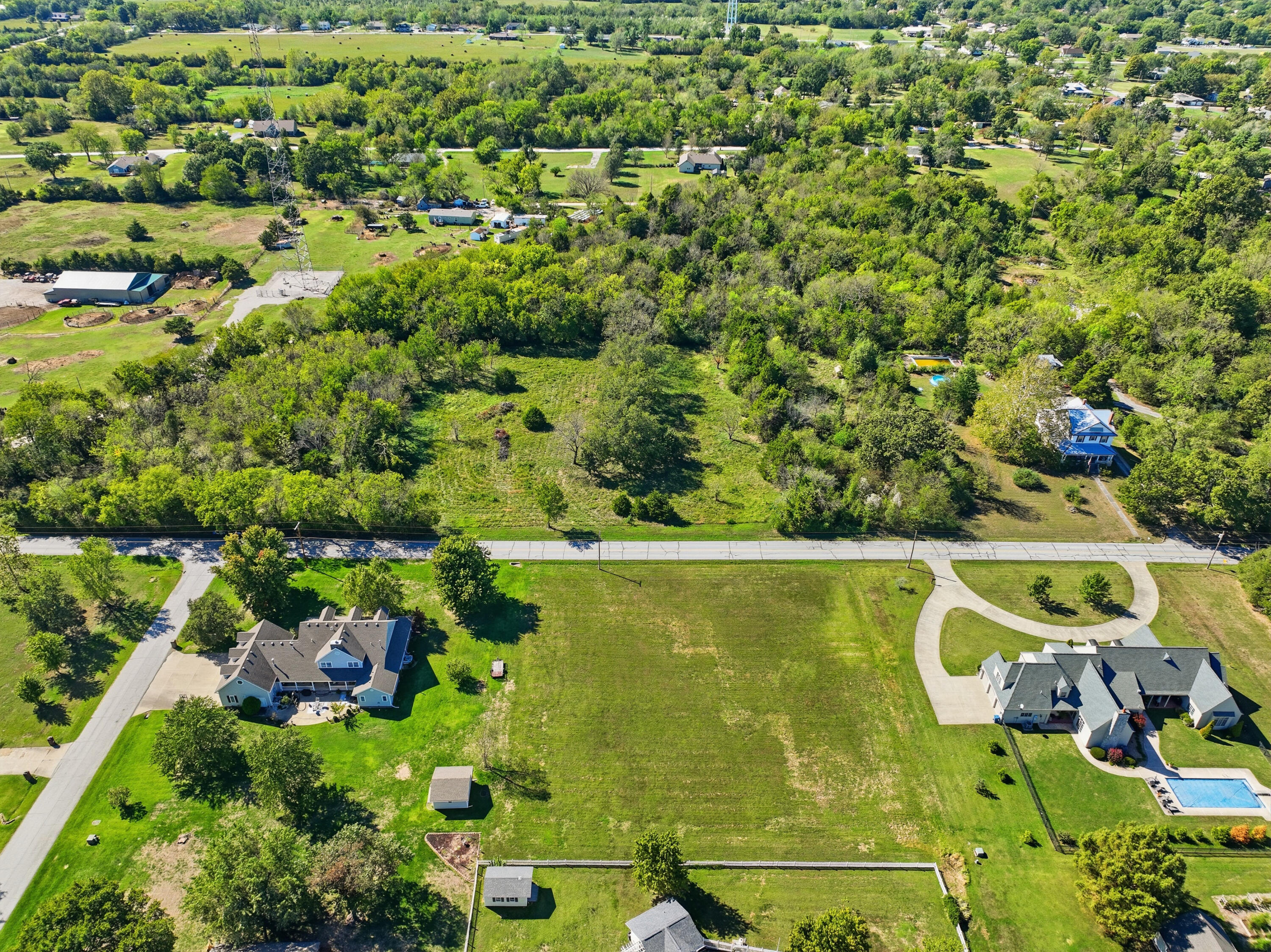 main property photo 71