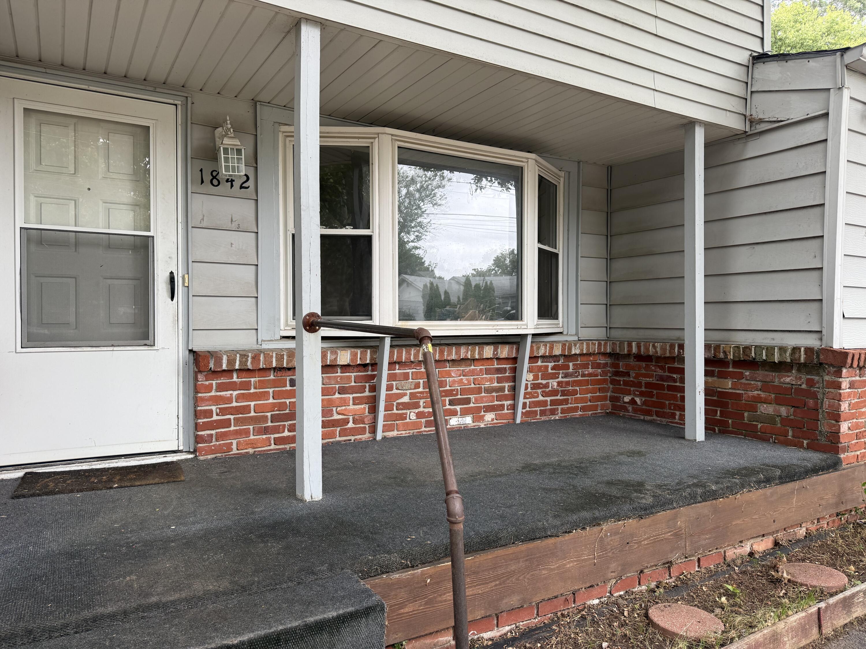 main property photo 31
