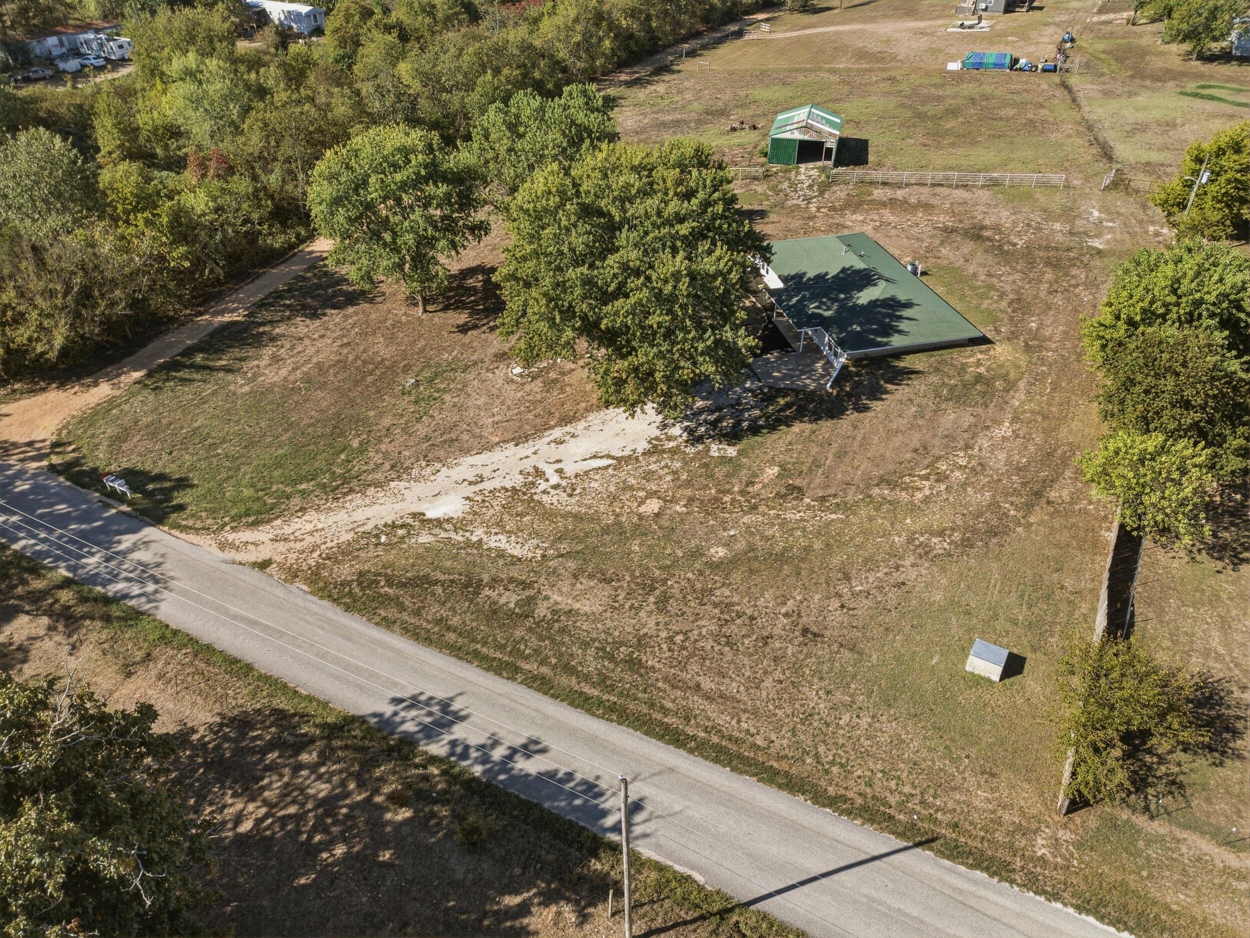 main property photo 33