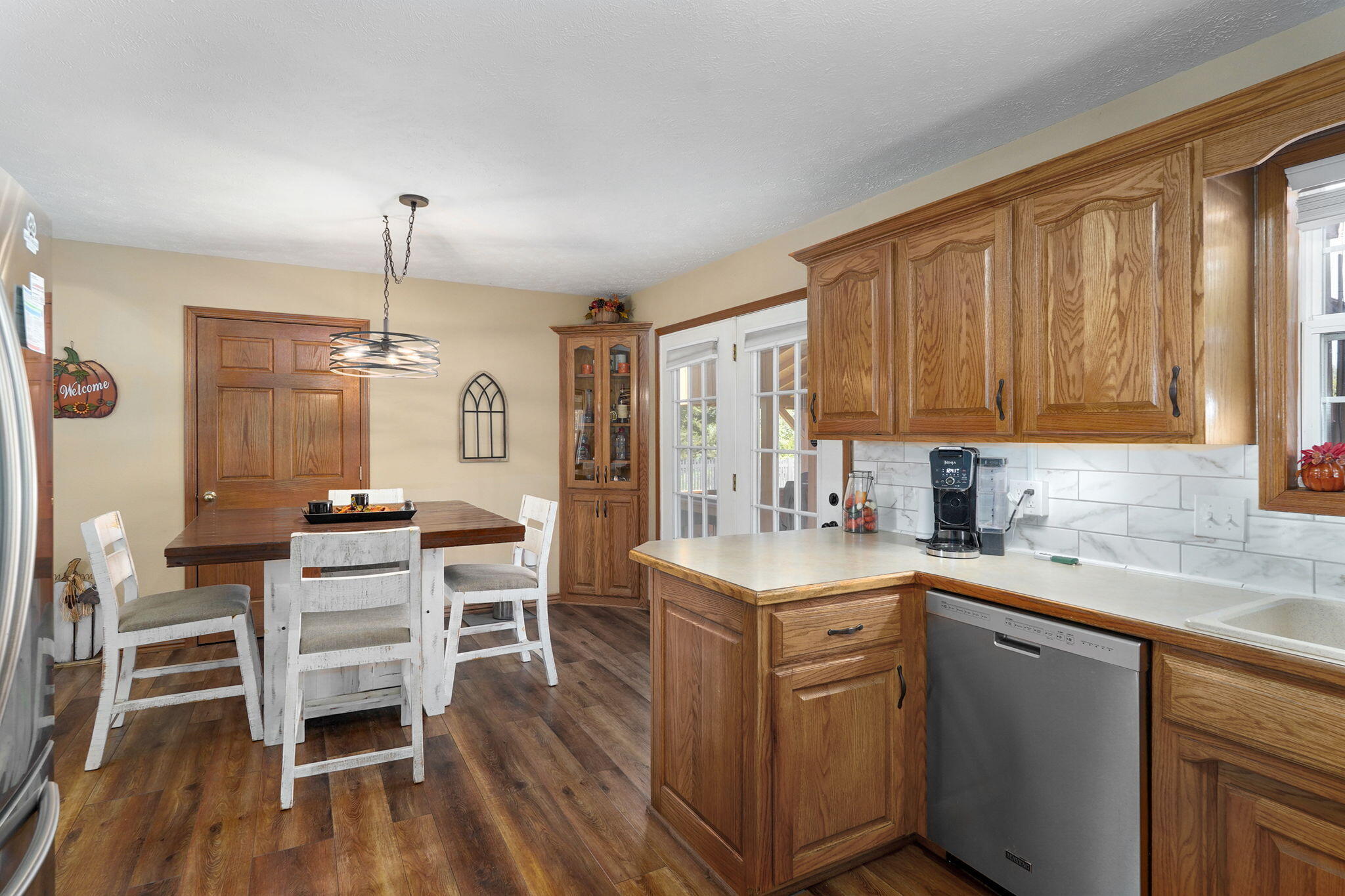 main property photo 15