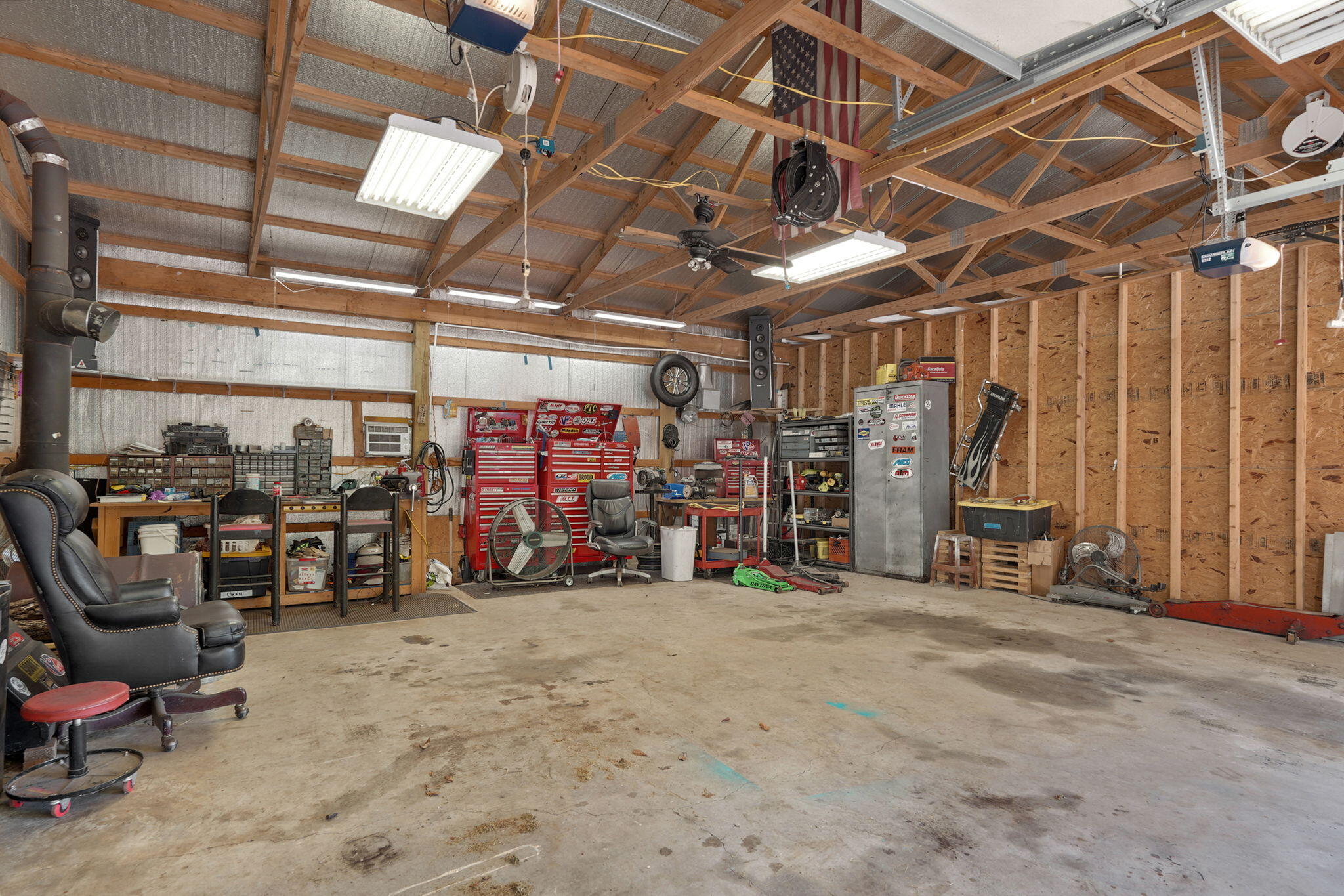 main property photo 44