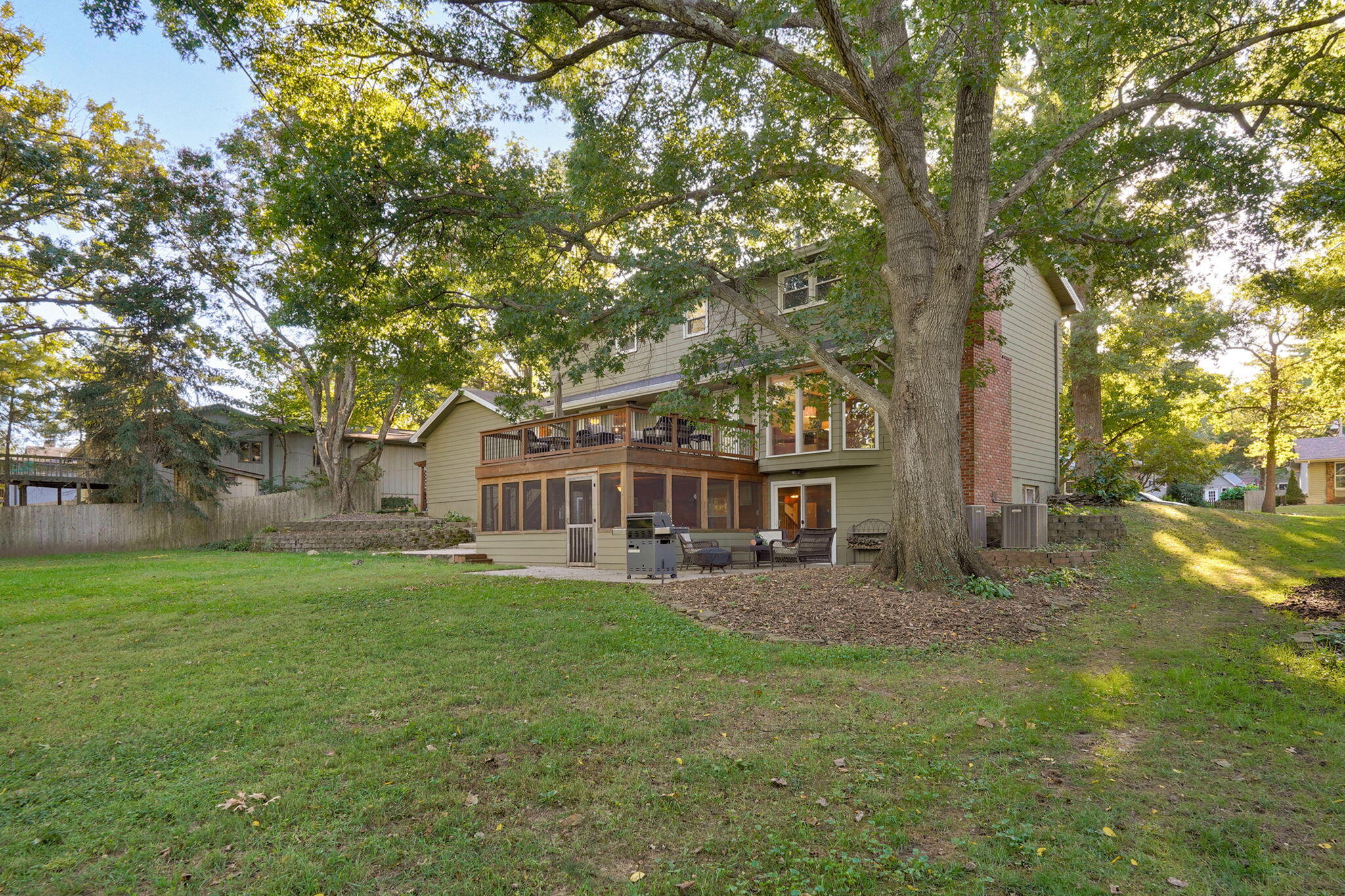 main property photo 46