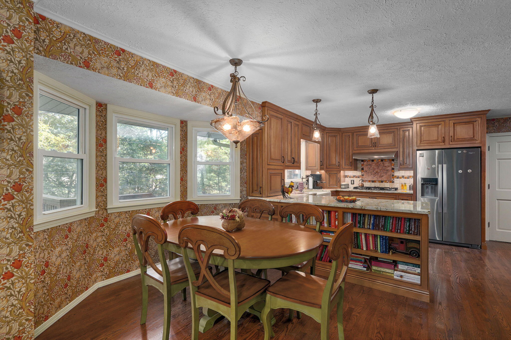 main property photo 7