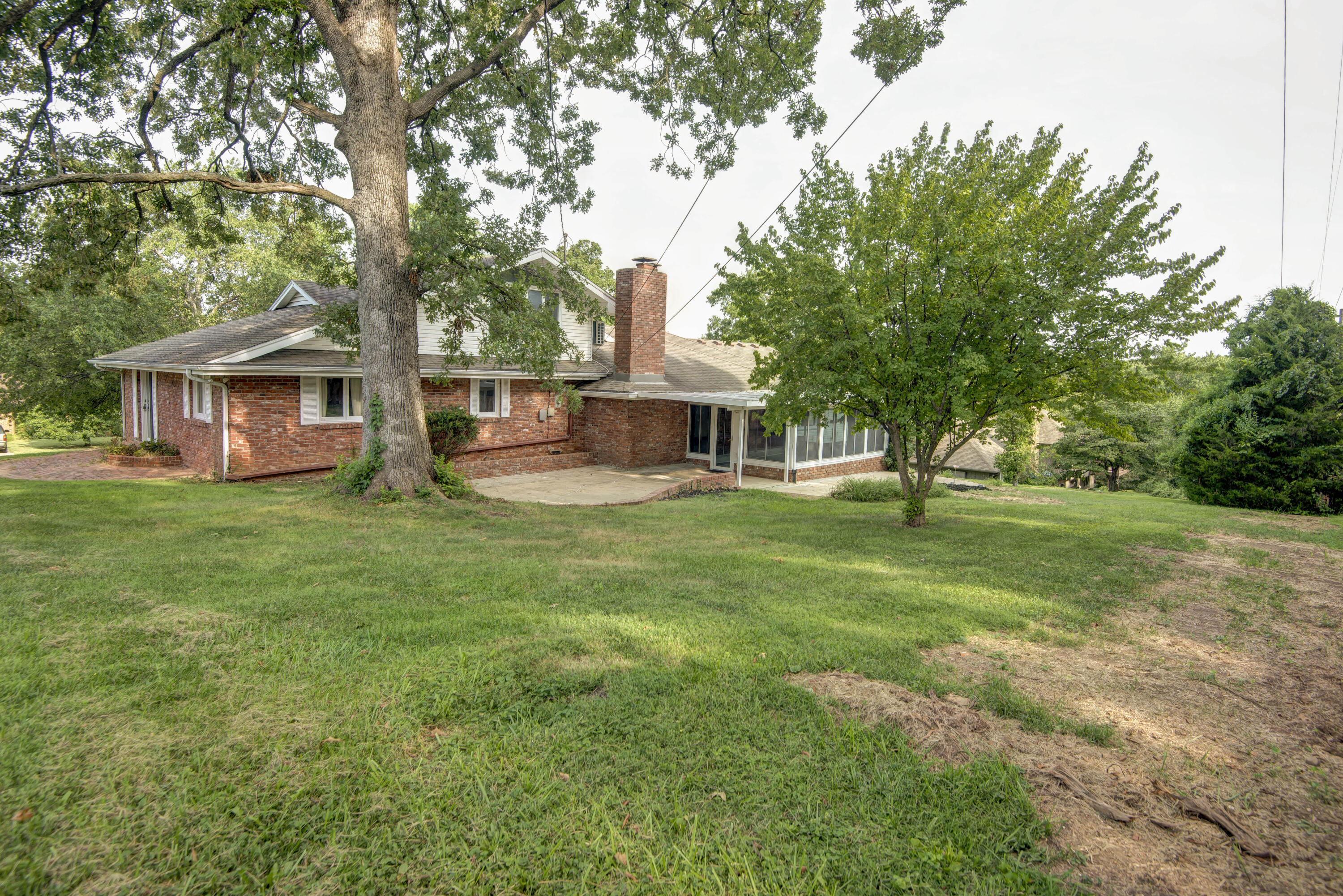 main property photo 45