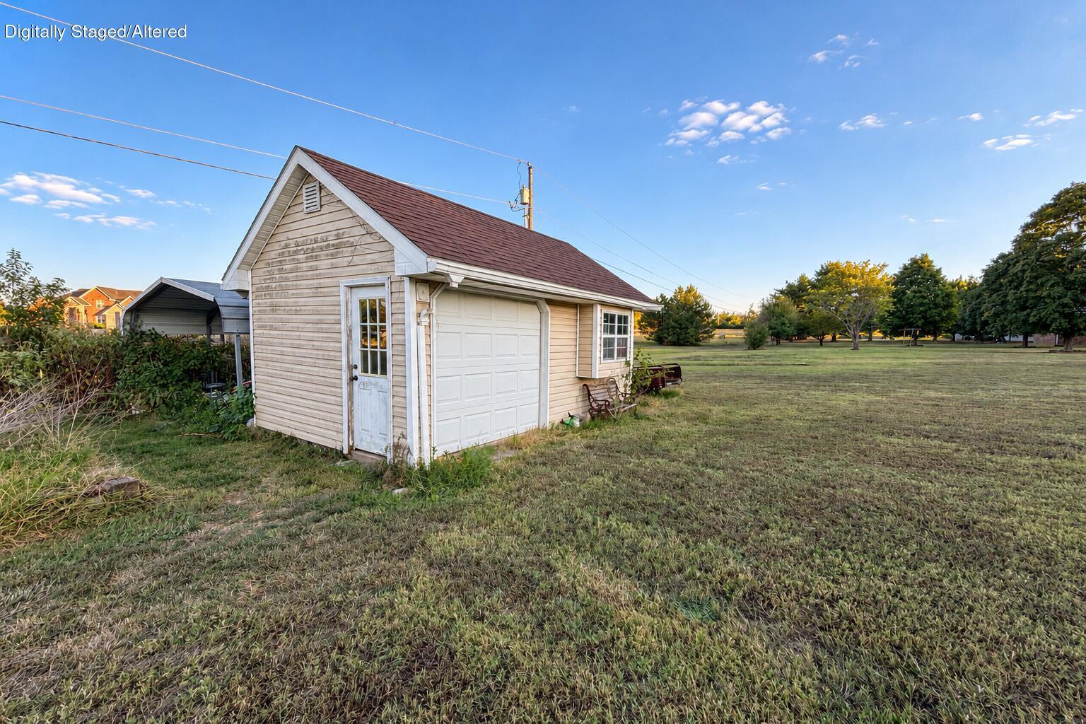 main property photo 46