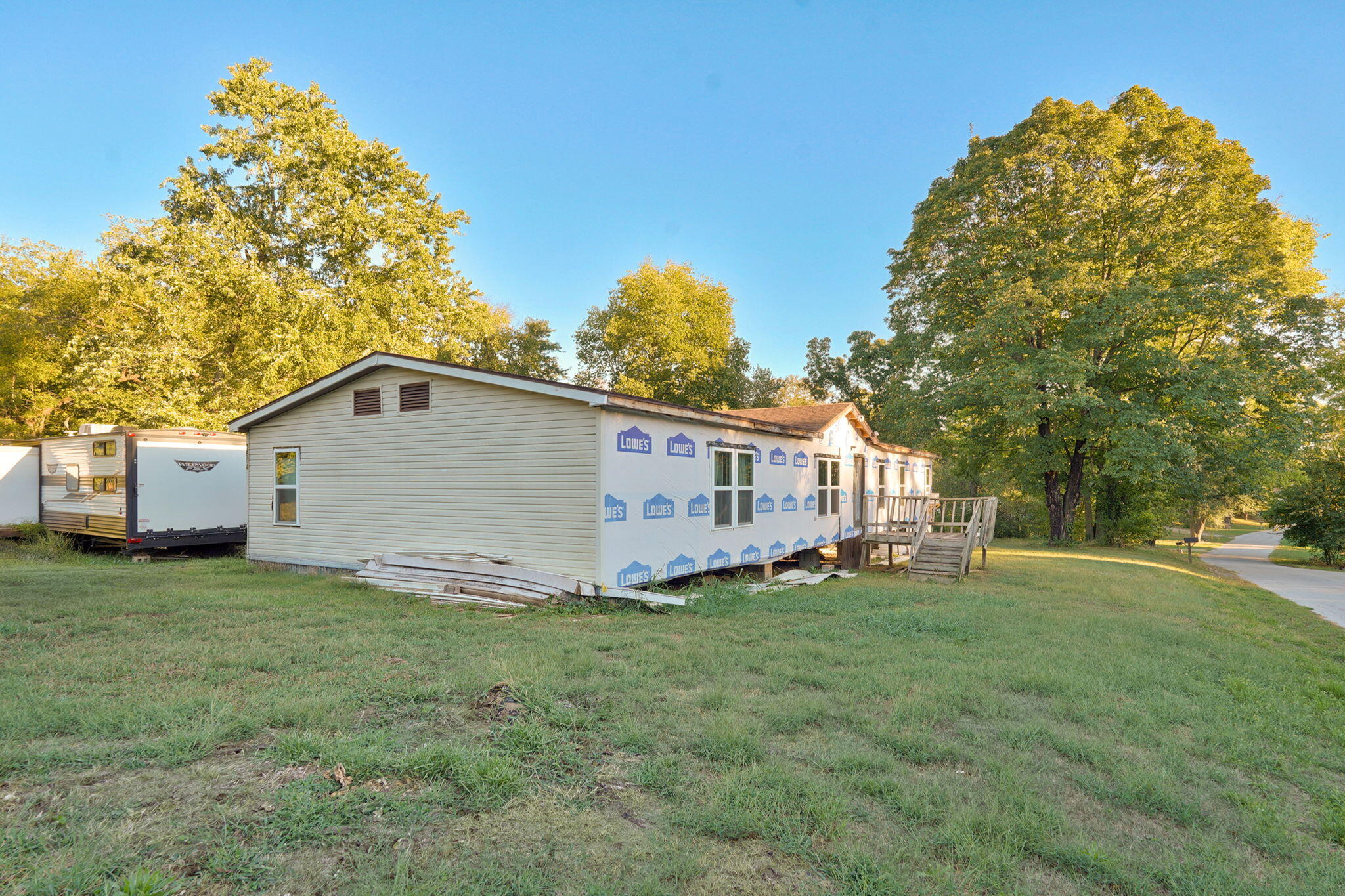 main property photo 2