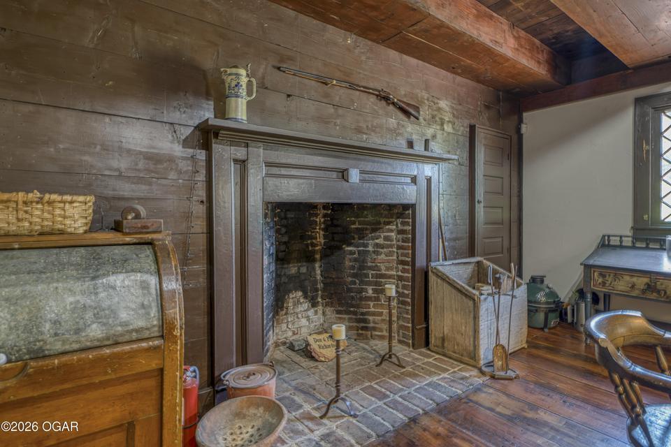 main property photo 43