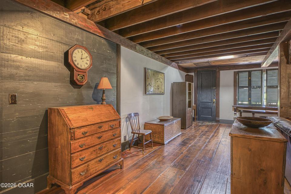 main property photo 49