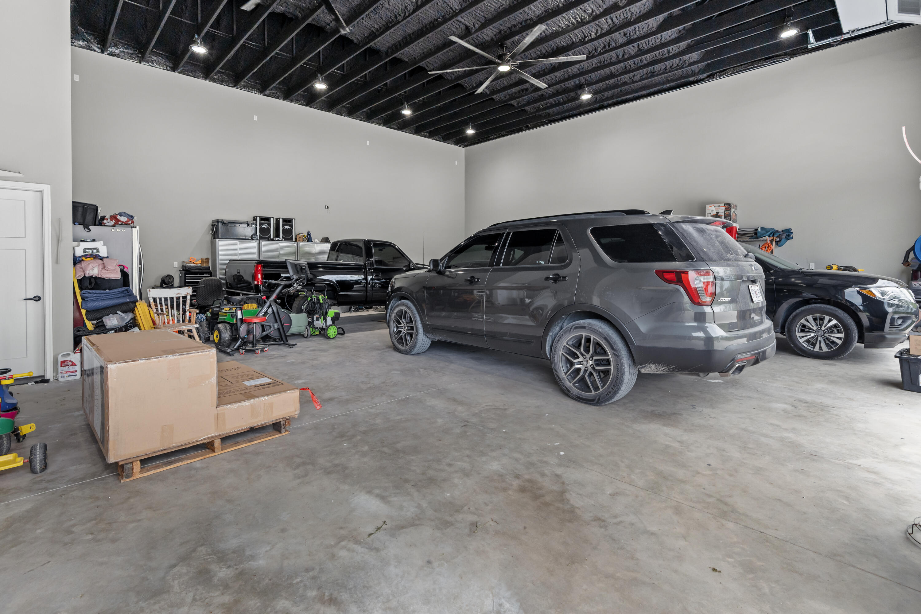 main property photo 57