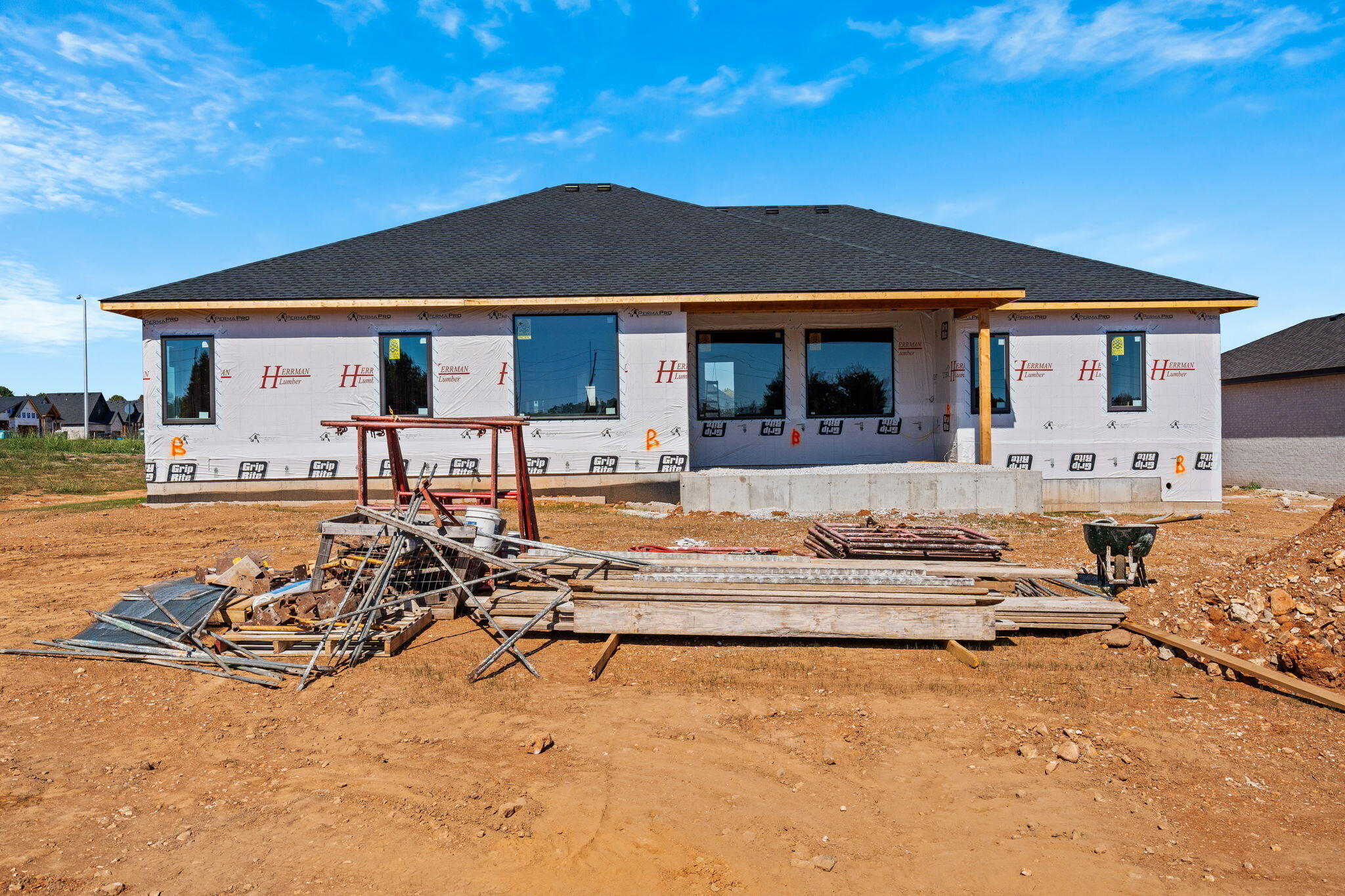 main property photo 11