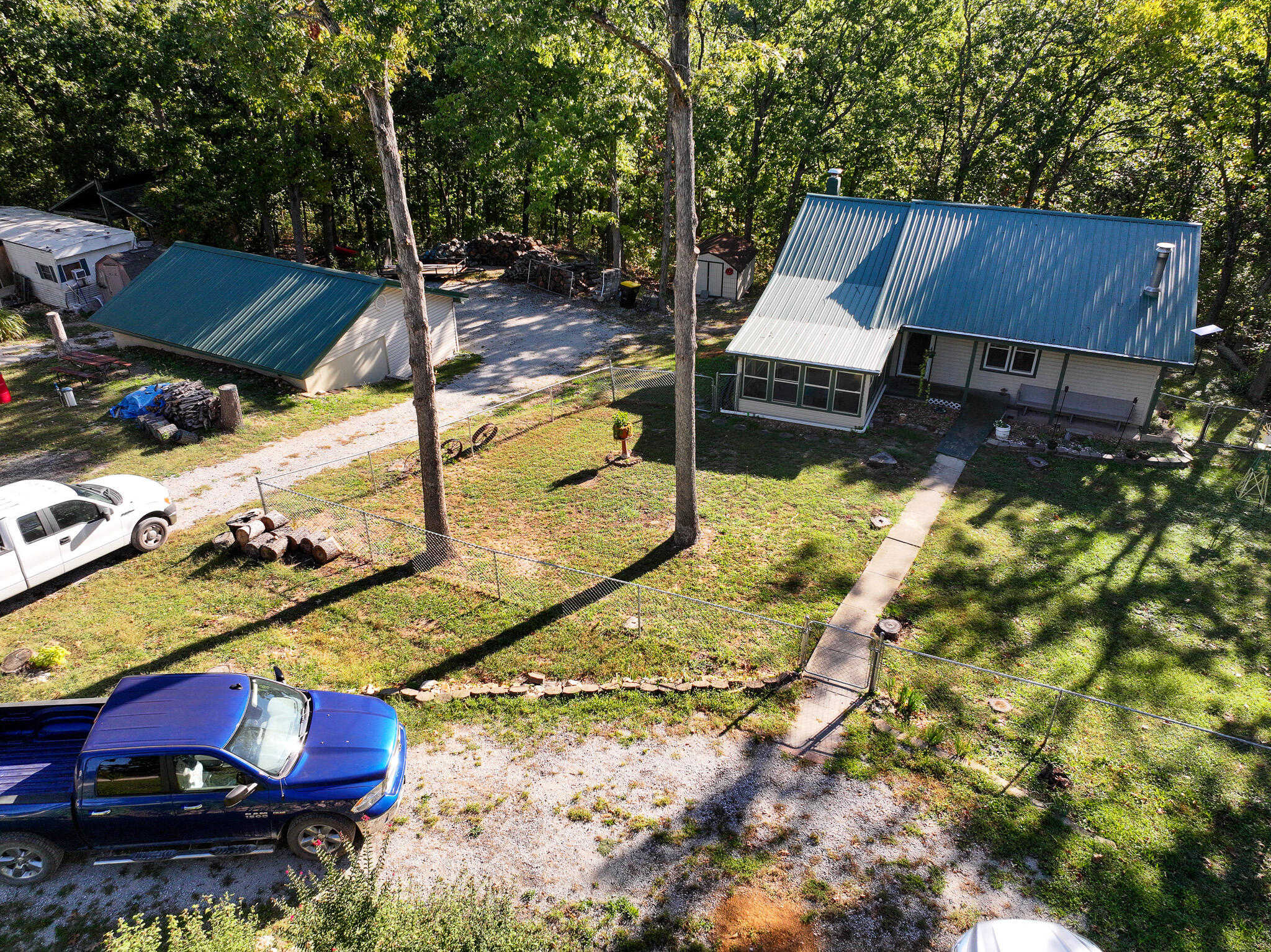 main property photo 8