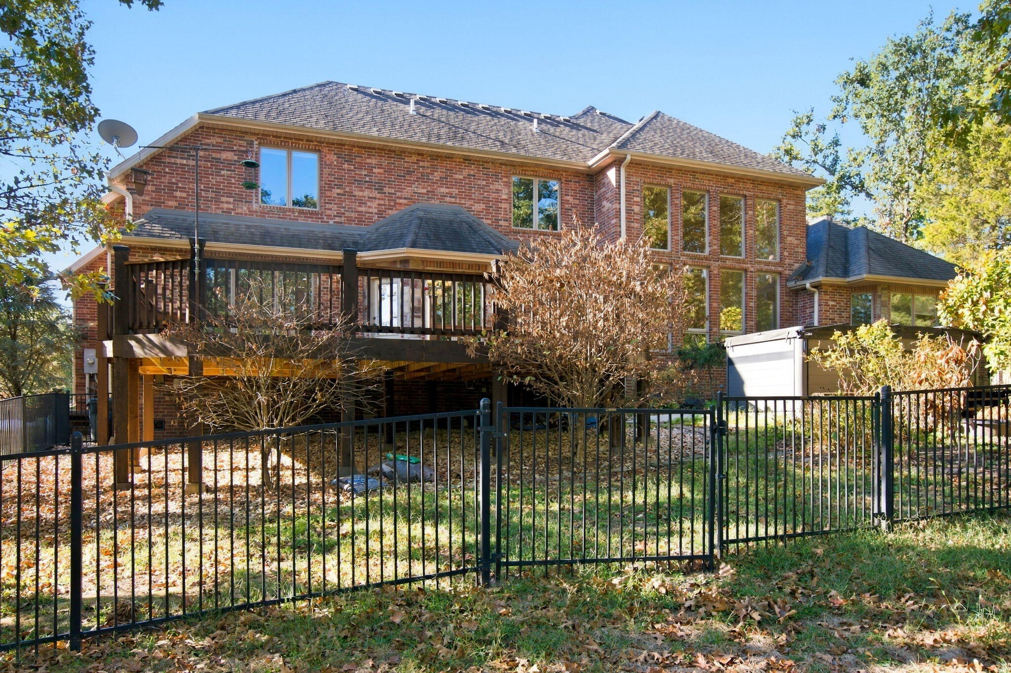 main property photo 22