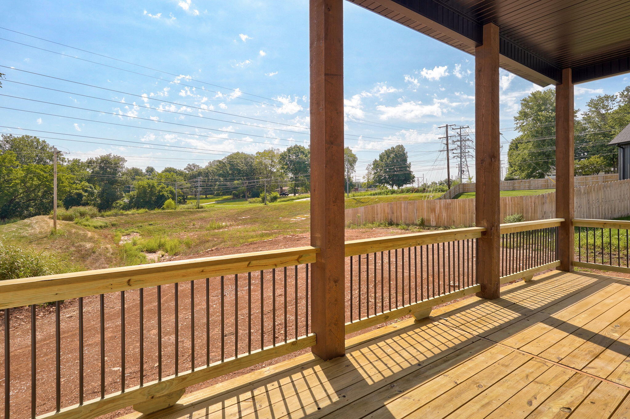 main property photo 9