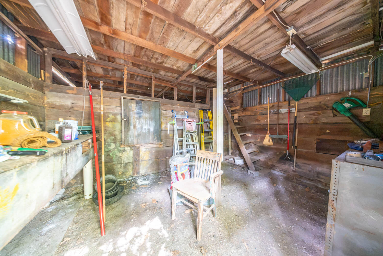 main property photo 61