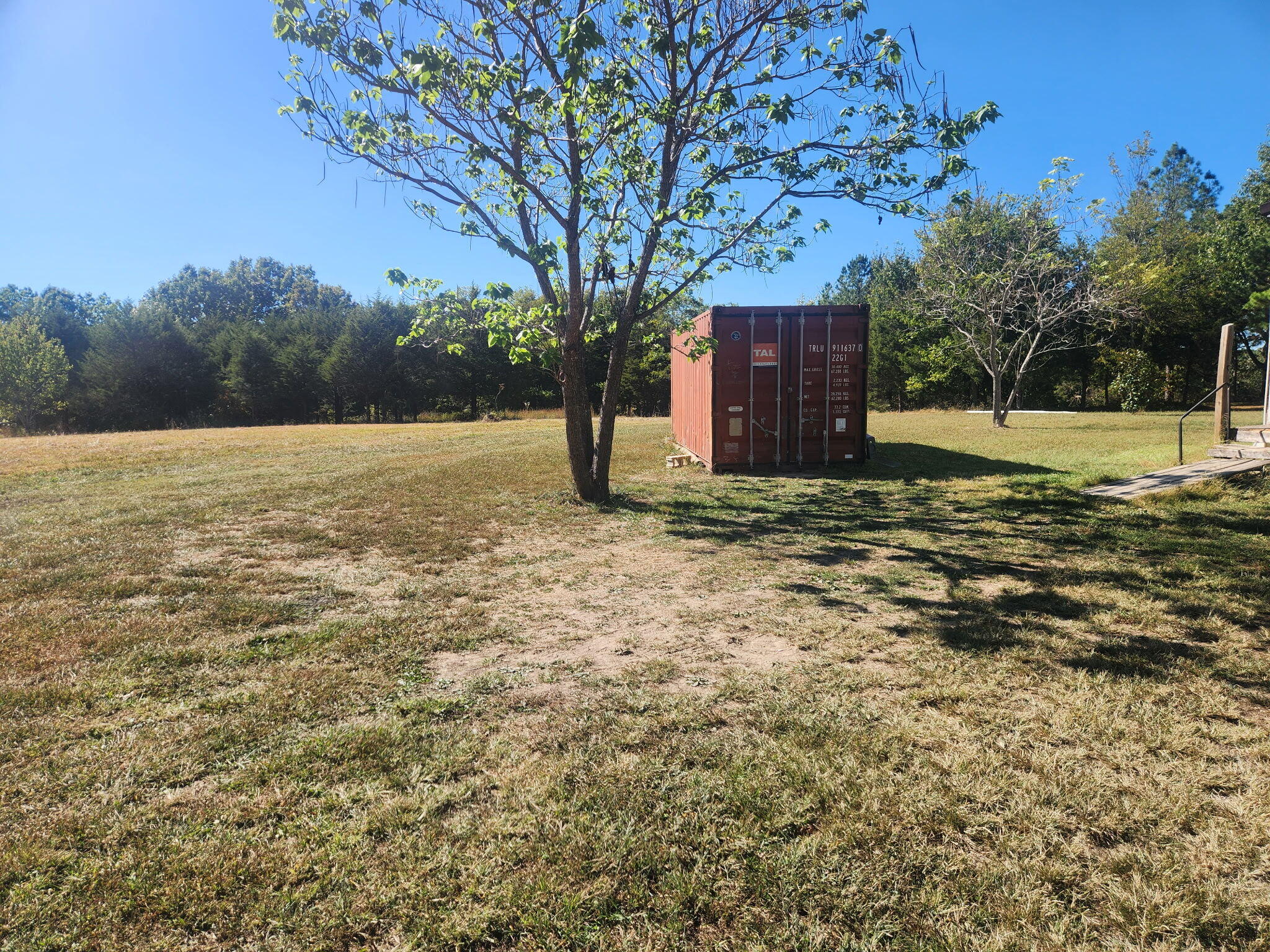 main property photo 10