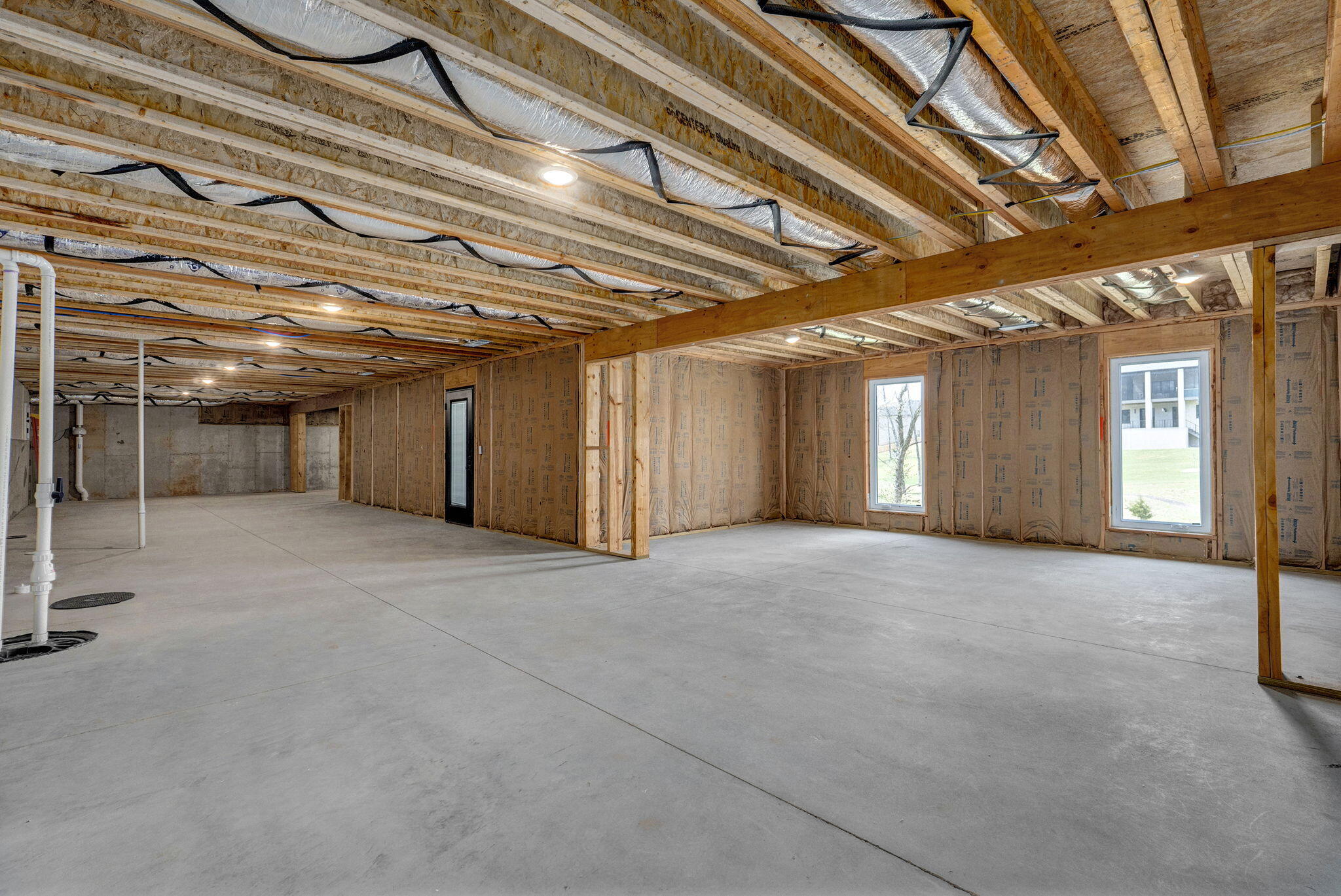 main property photo 58