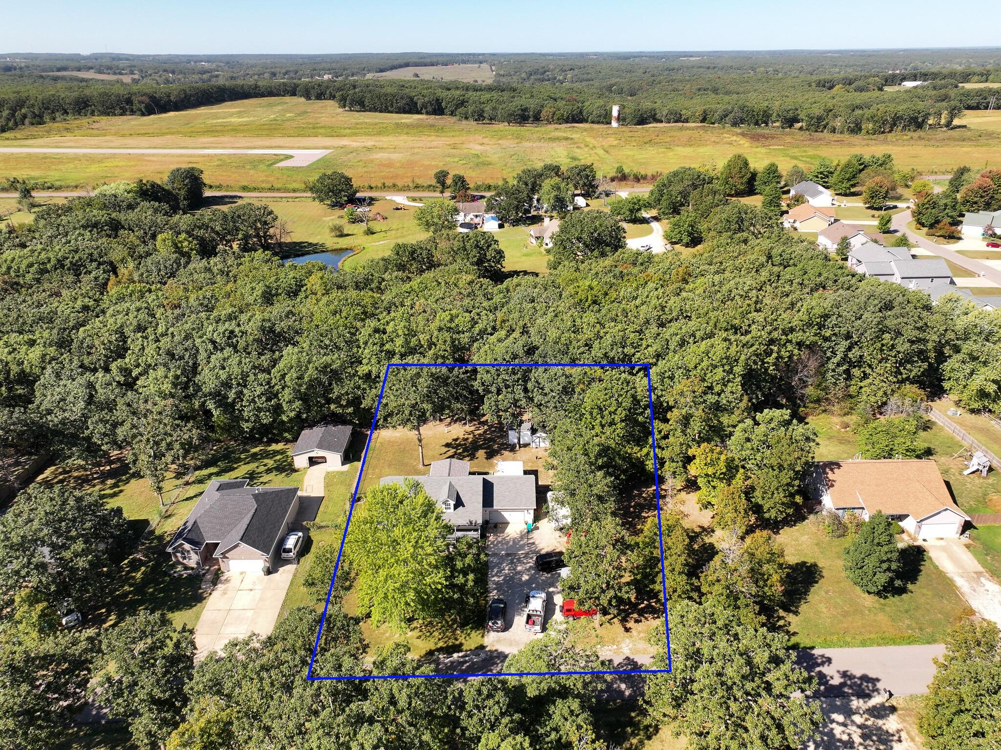 main property photo 6