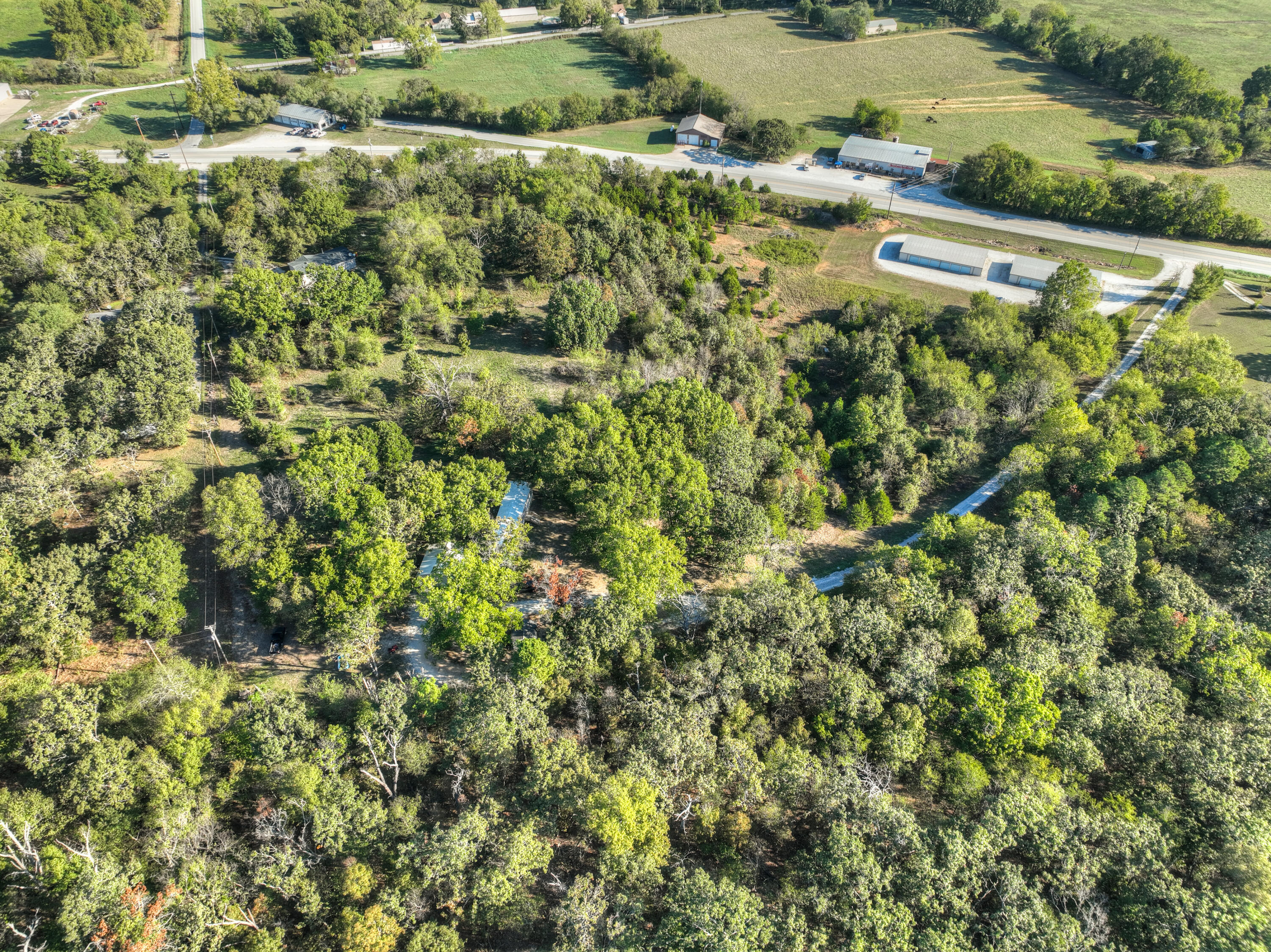 main property photo 10