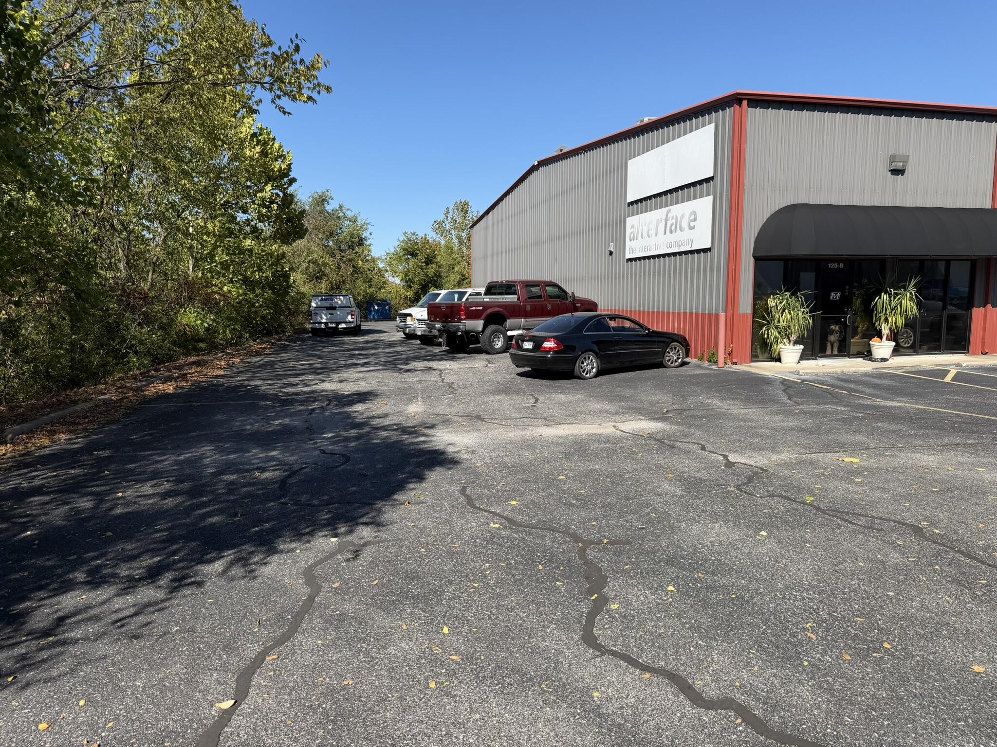 main property photo 6