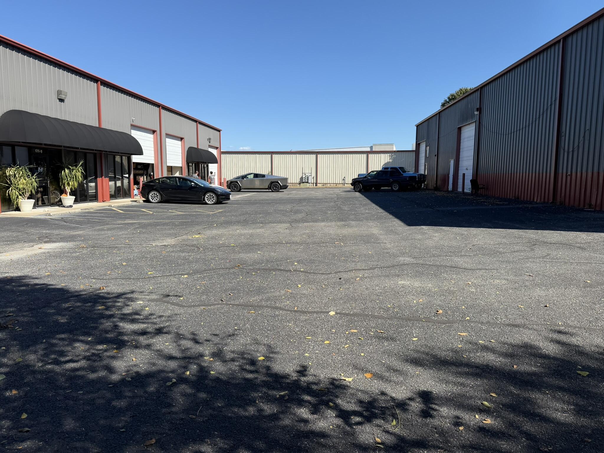 main property photo 7