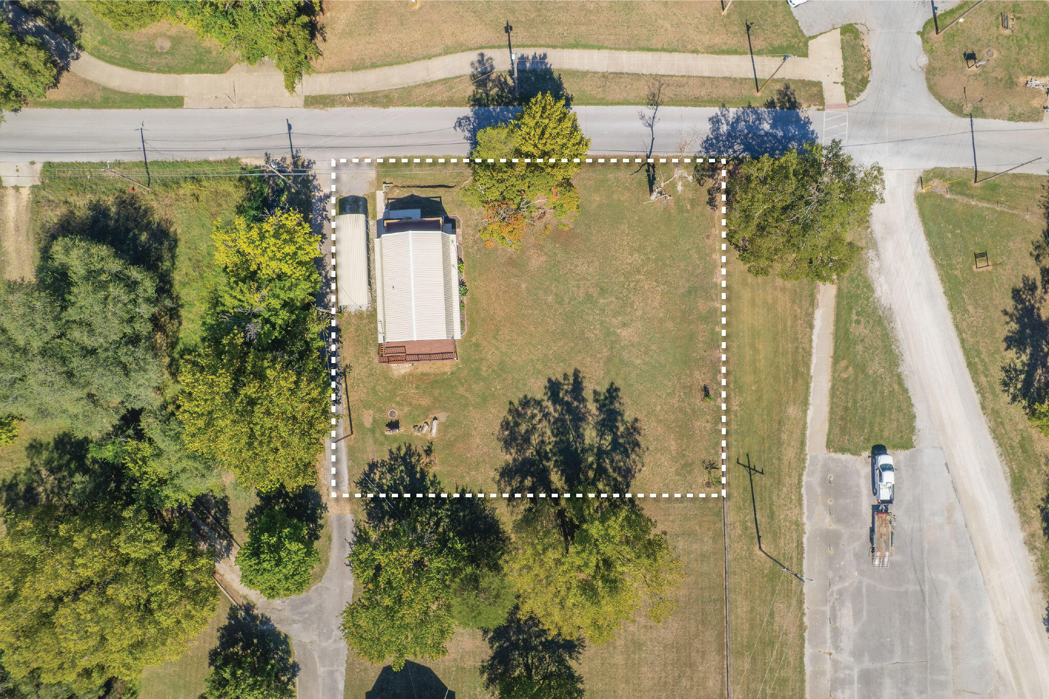 main property photo 49