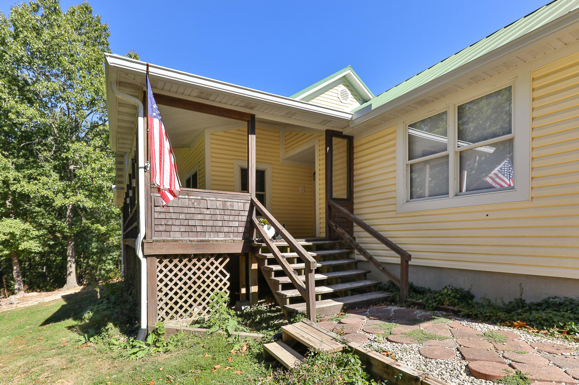 main property photo 5