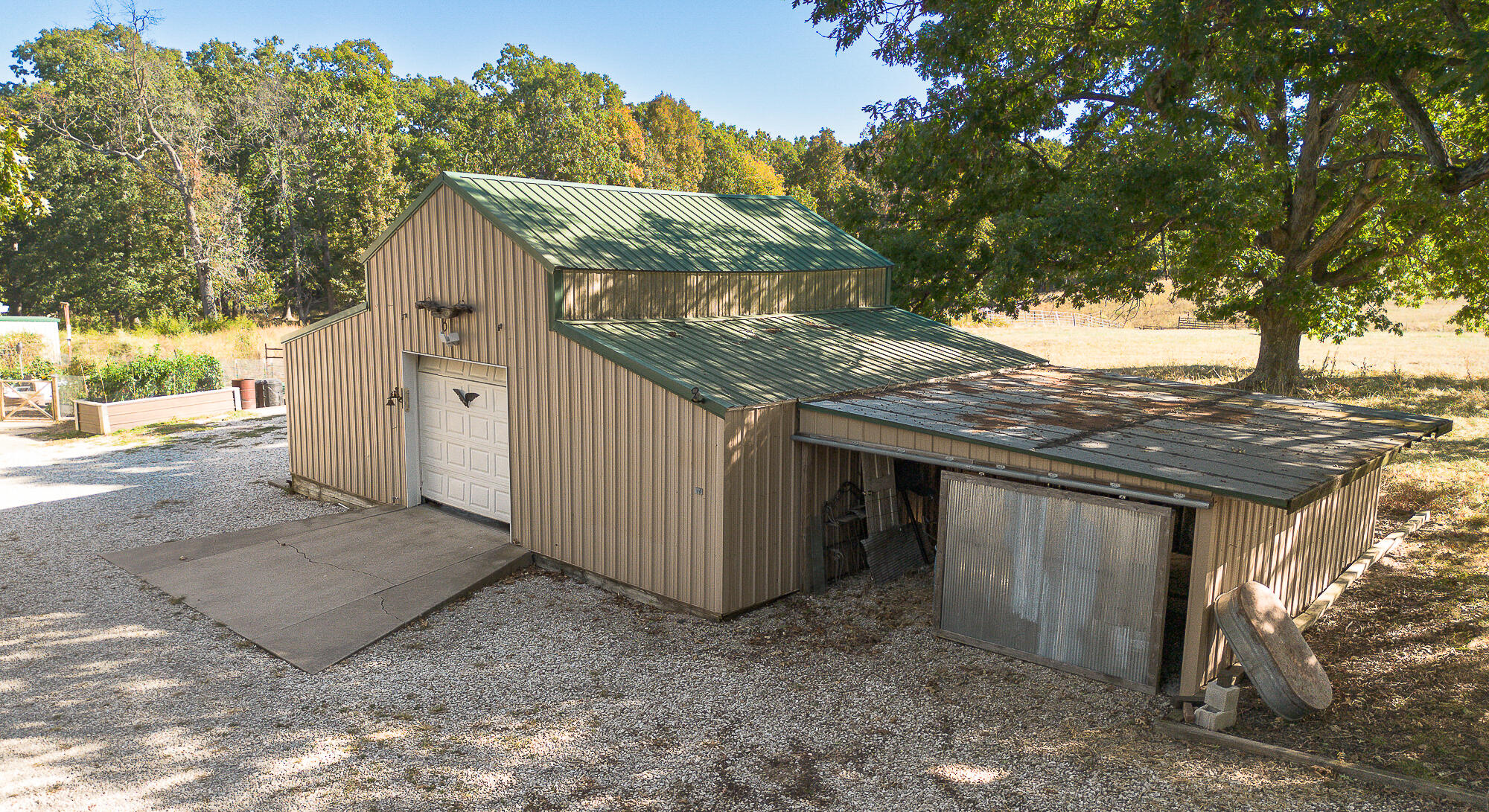 main property photo 73