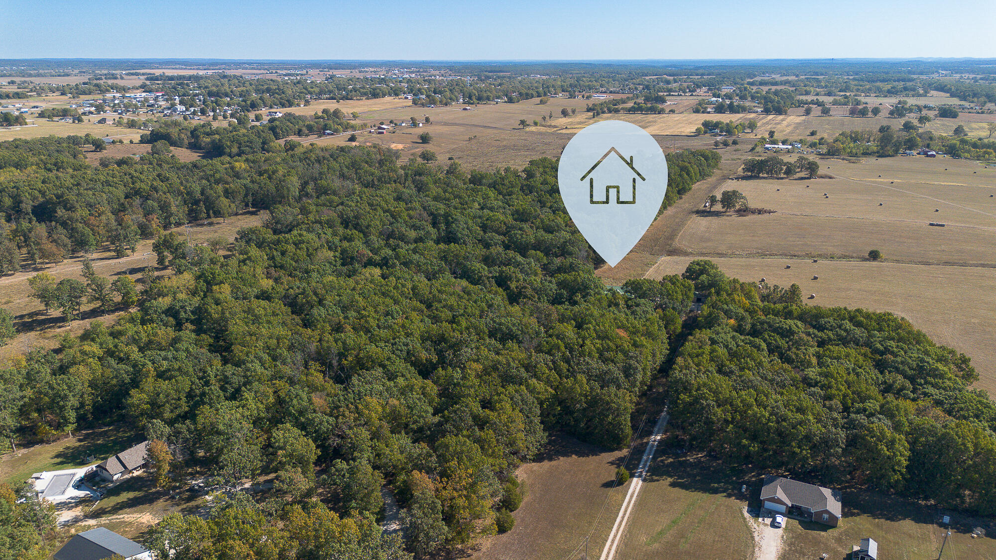 main property photo 78