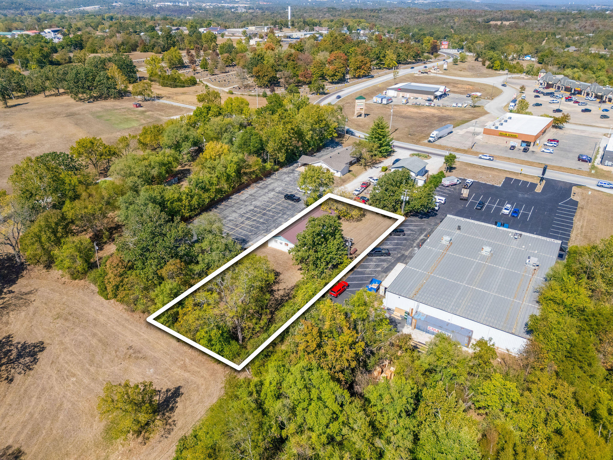 main property photo 3