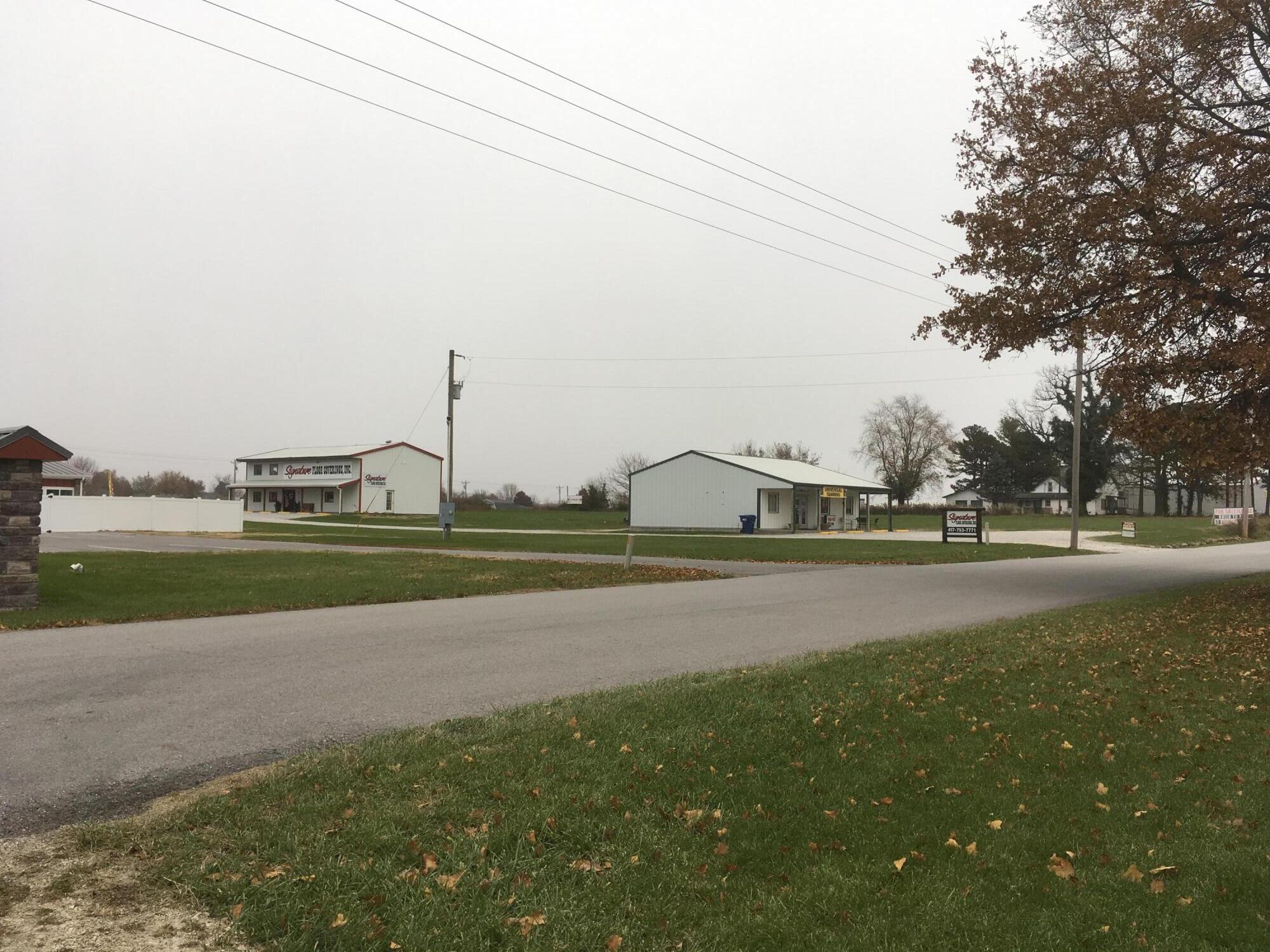 main property photo 4