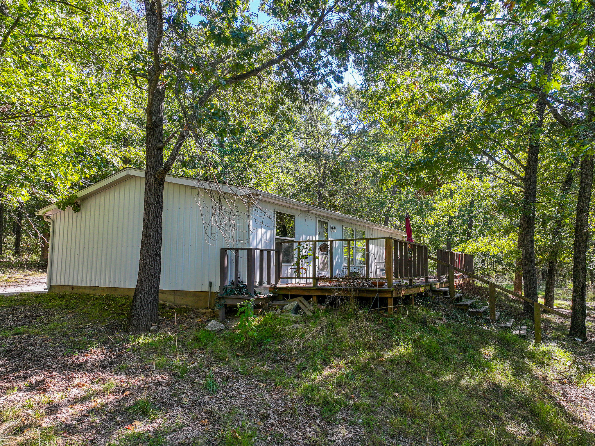 main property photo 33