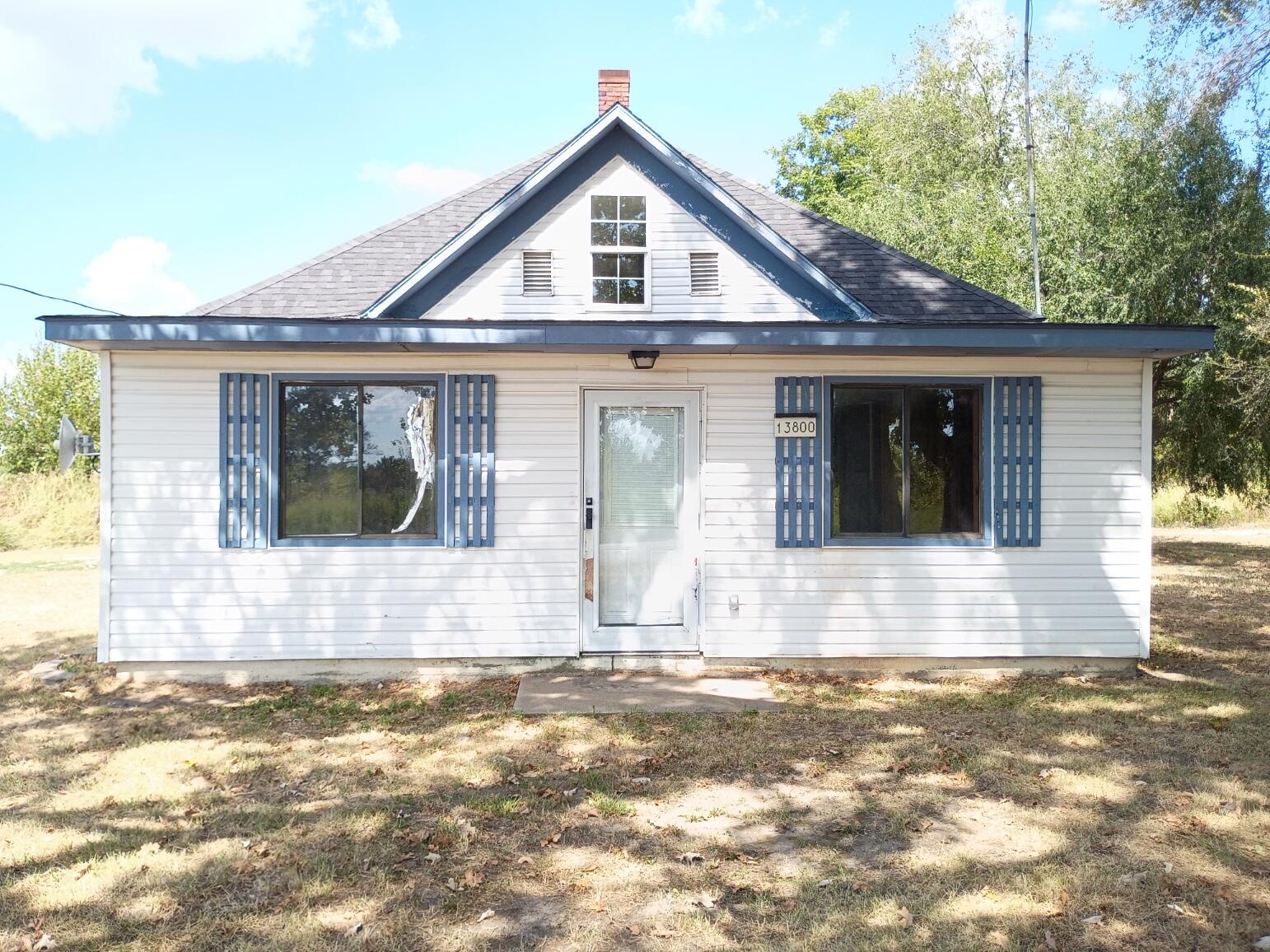 main property photo 0